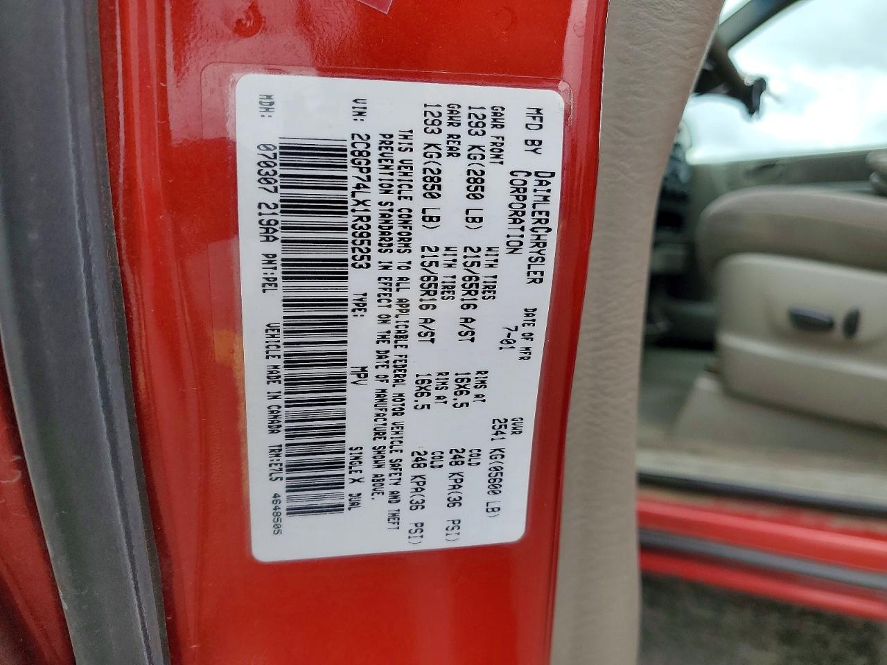2001 Chrysler Town & Country Ex Red vin: 2C8GP74LX1R395253