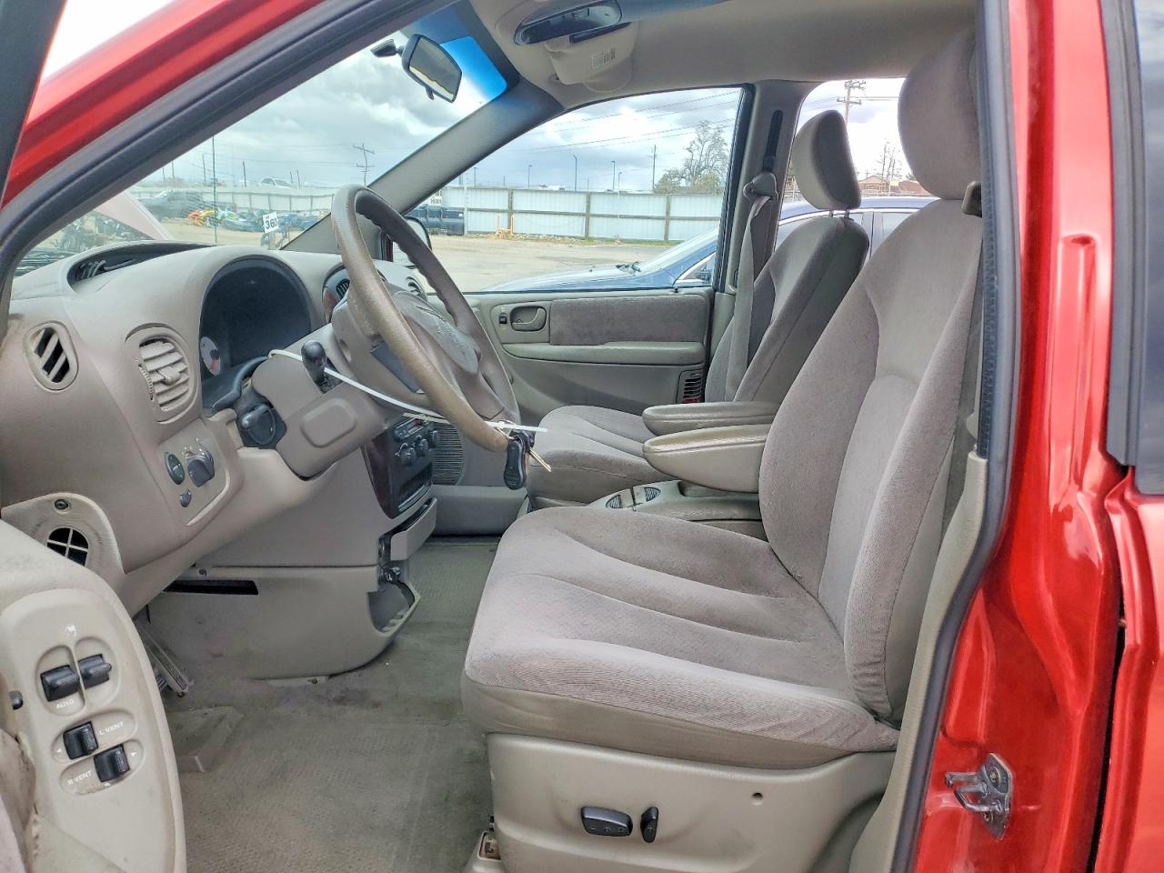 2001 Chrysler Town & Country Ex Red vin: 2C8GP74LX1R395253