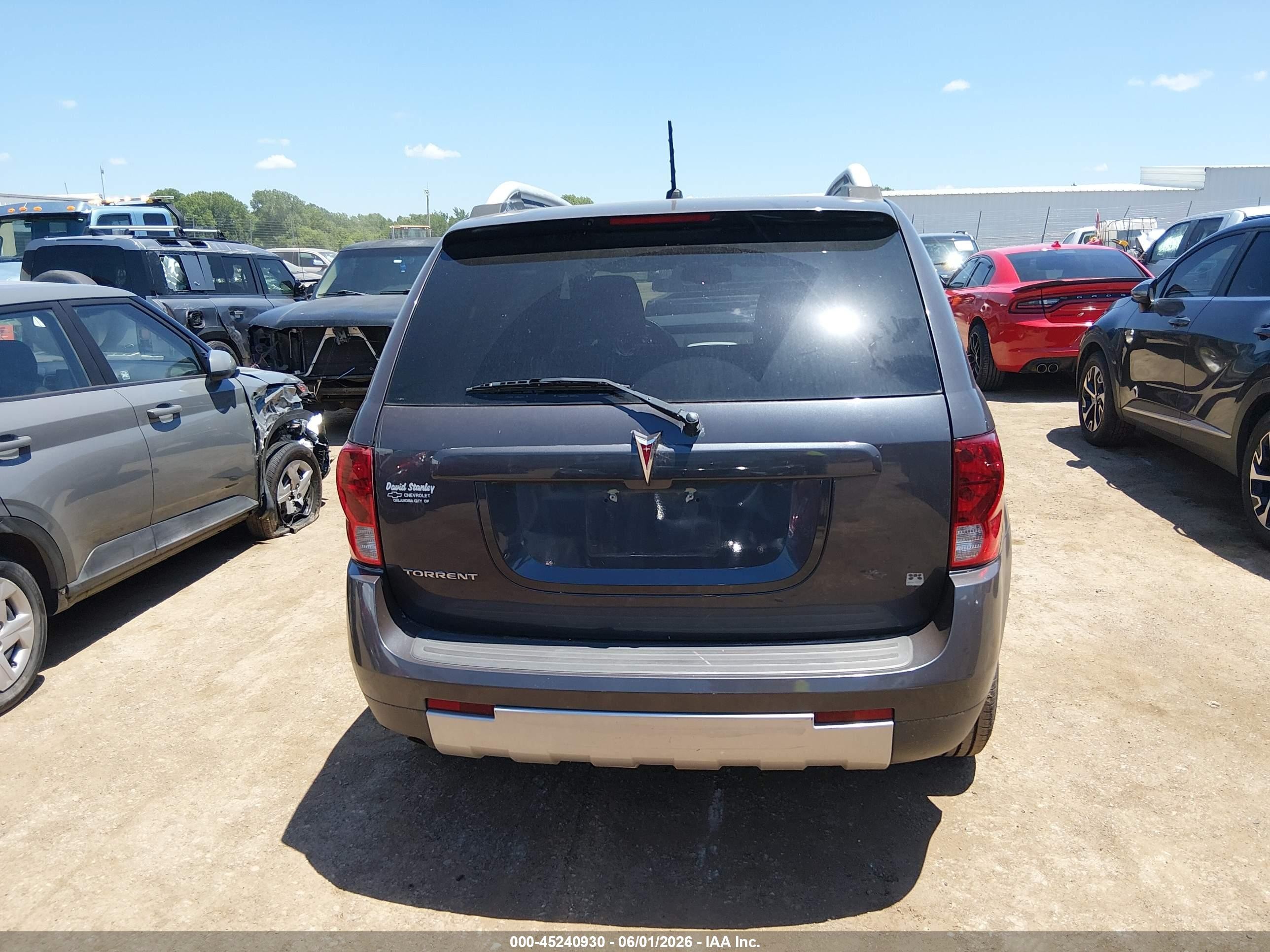 2008 Pontiac Torrent   Gray vin: 2CKDL33F186007044