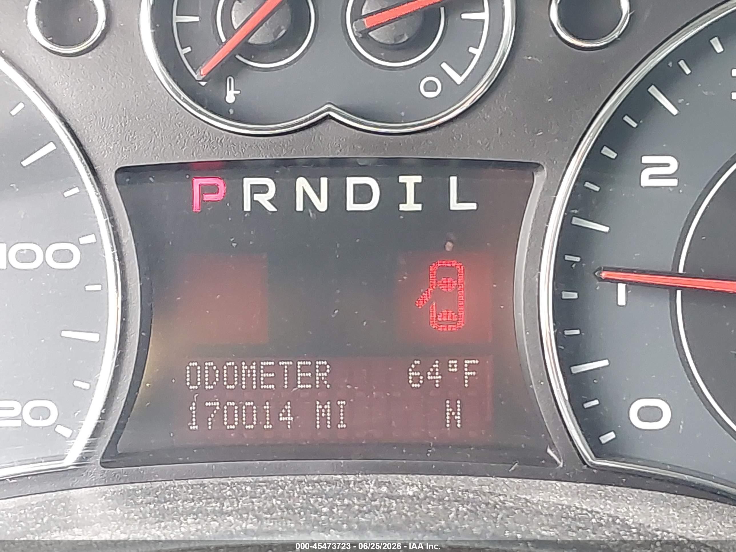 2009 Pontiac Torrent   White vin: 2CKDL33F496224167