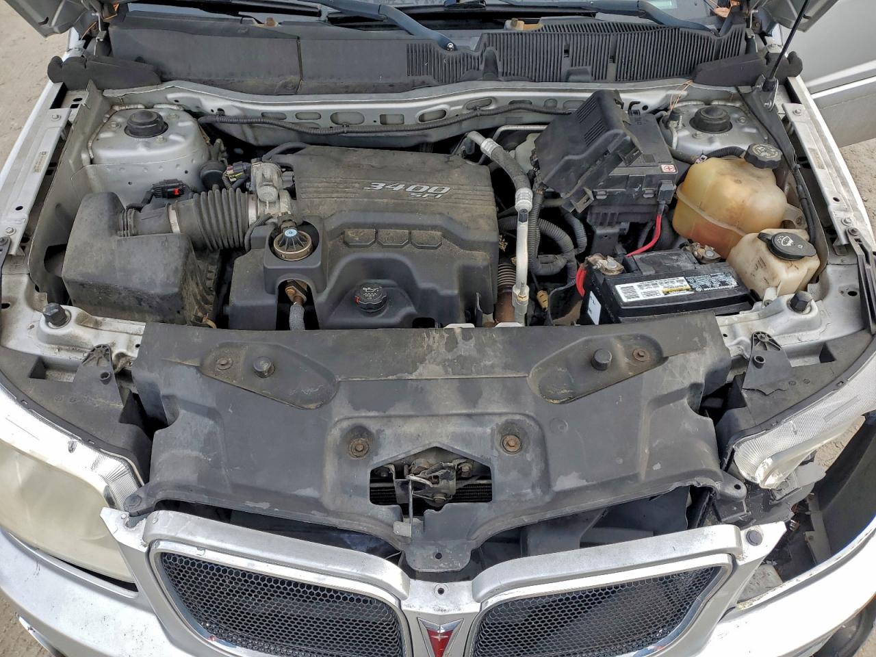 2009 Pontiac Torrent Silver vin: 2CKDL33F596222105