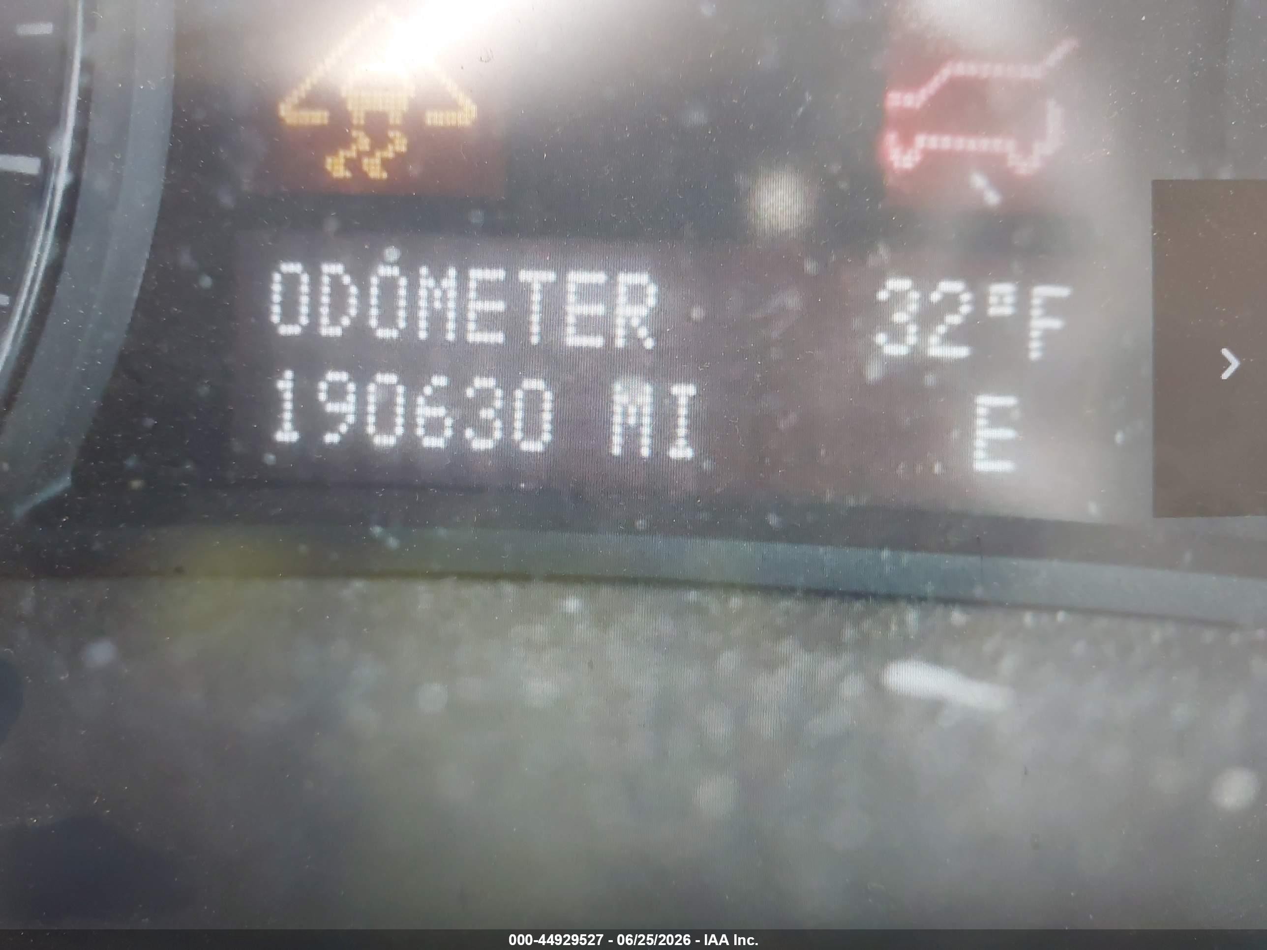 2008 Pontiac Torrent   Burgundy vin: 2CKDL33F686313186