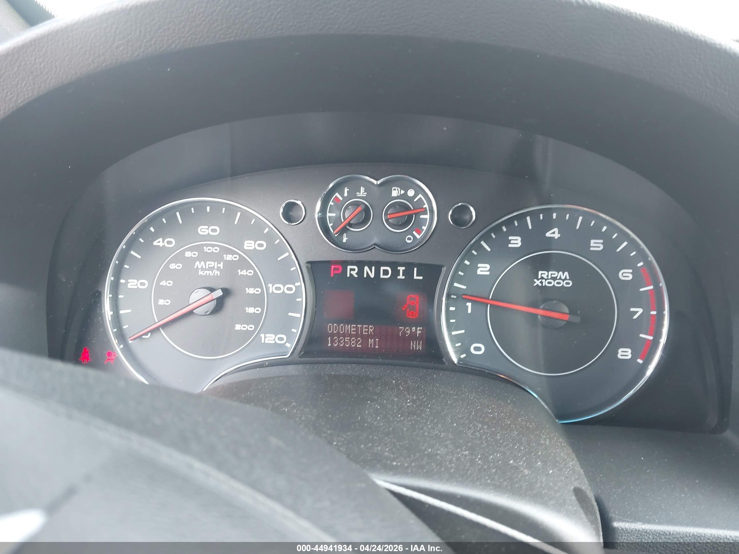 2008 Pontiac Torrent   Black vin: 2CKDL33F986056038