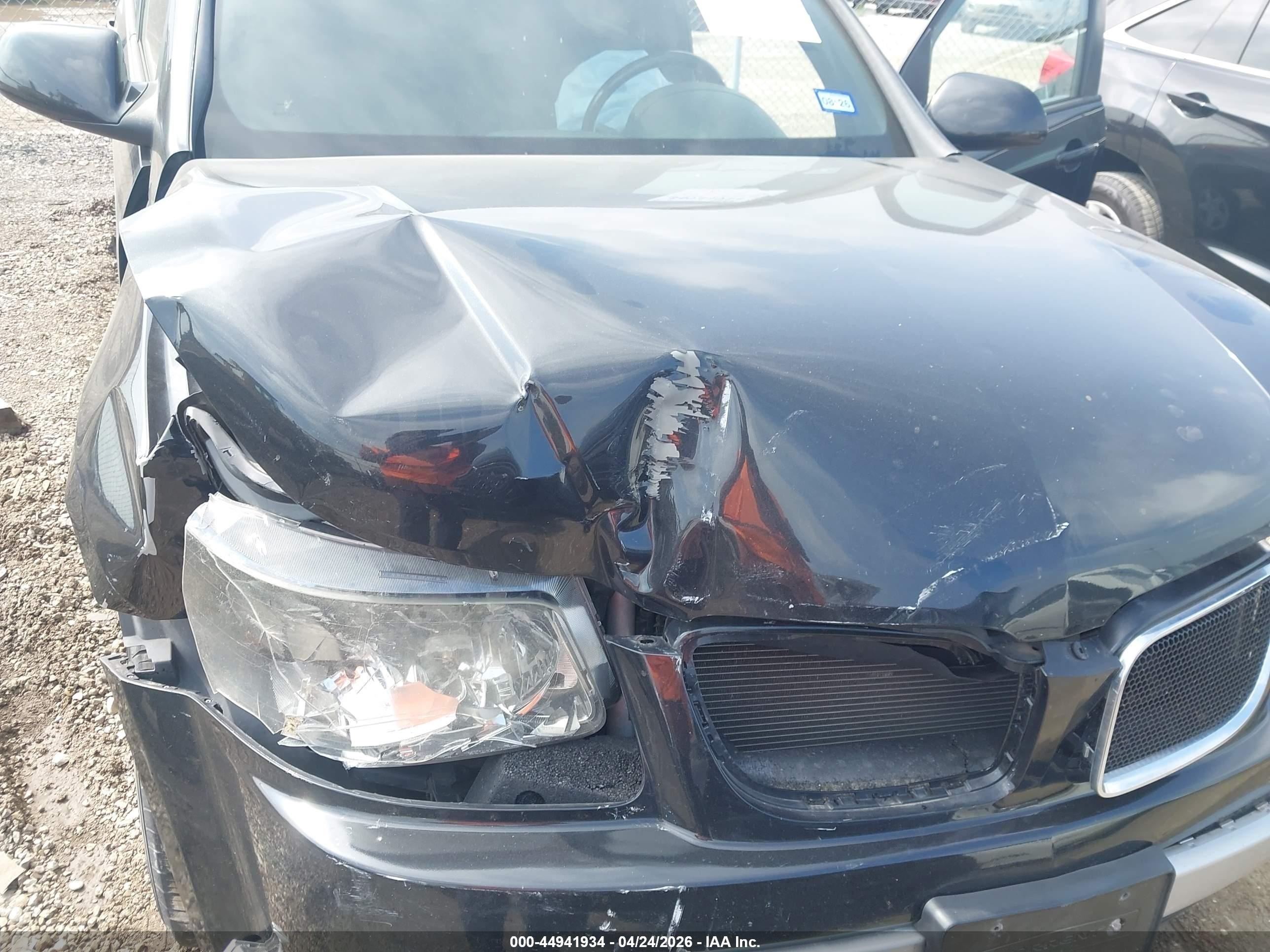 2008 Pontiac Torrent   Black vin: 2CKDL33F986056038