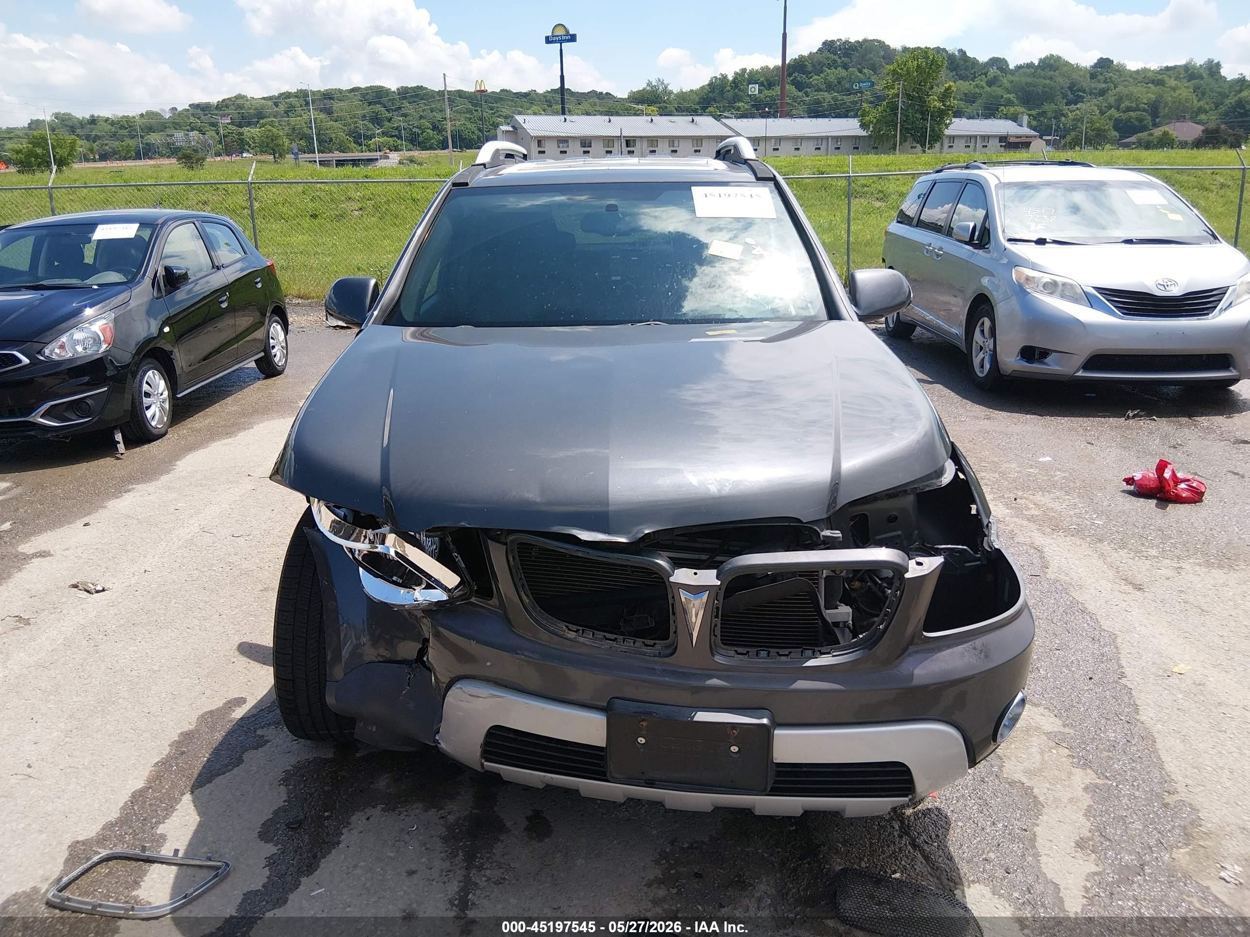 2009 Pontiac Torrent   Gray vin: 2CKDL33F996214315