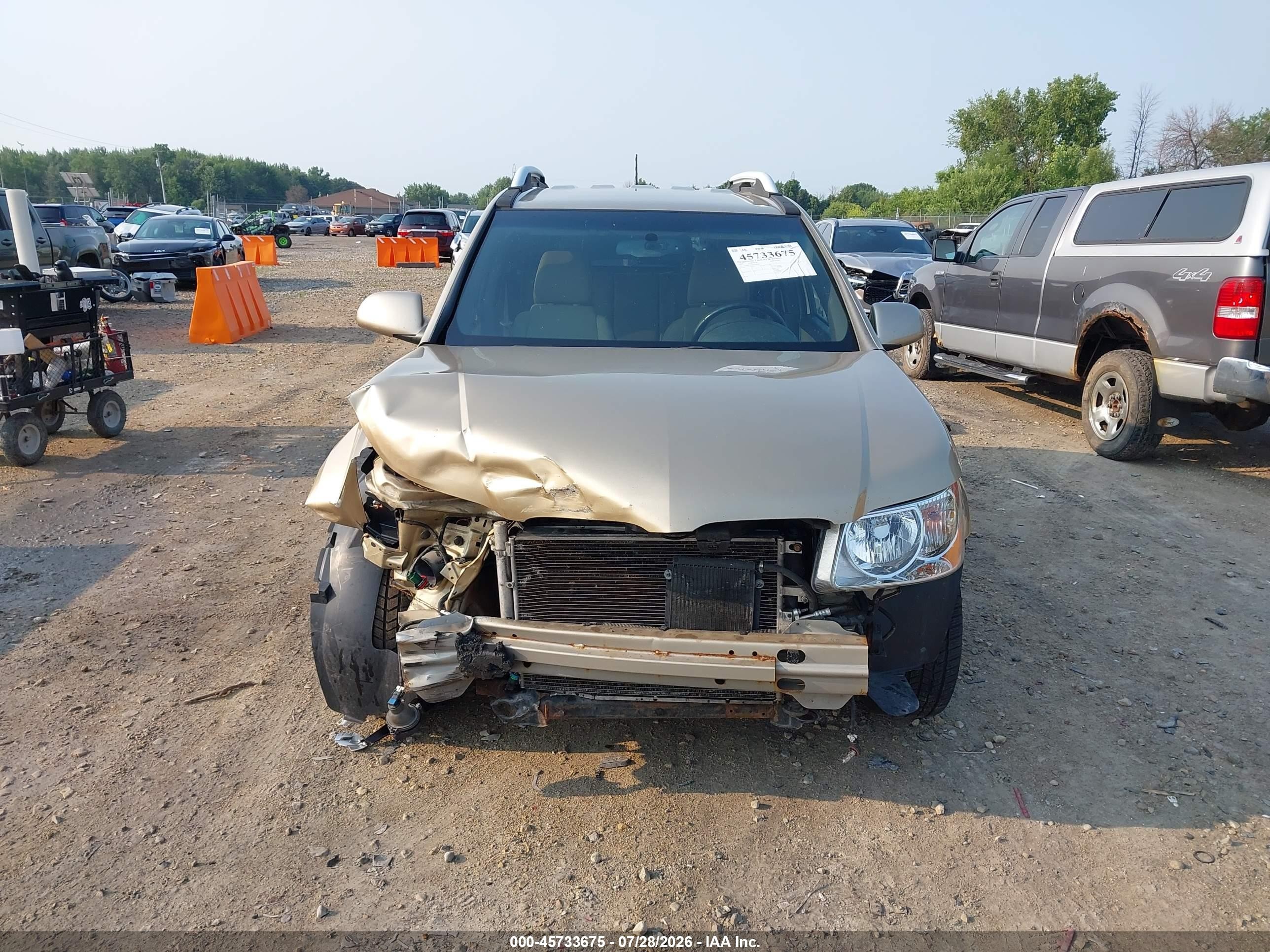 2008 Pontiac Torrent   Gold vin: 2CKDL33FX86034761
