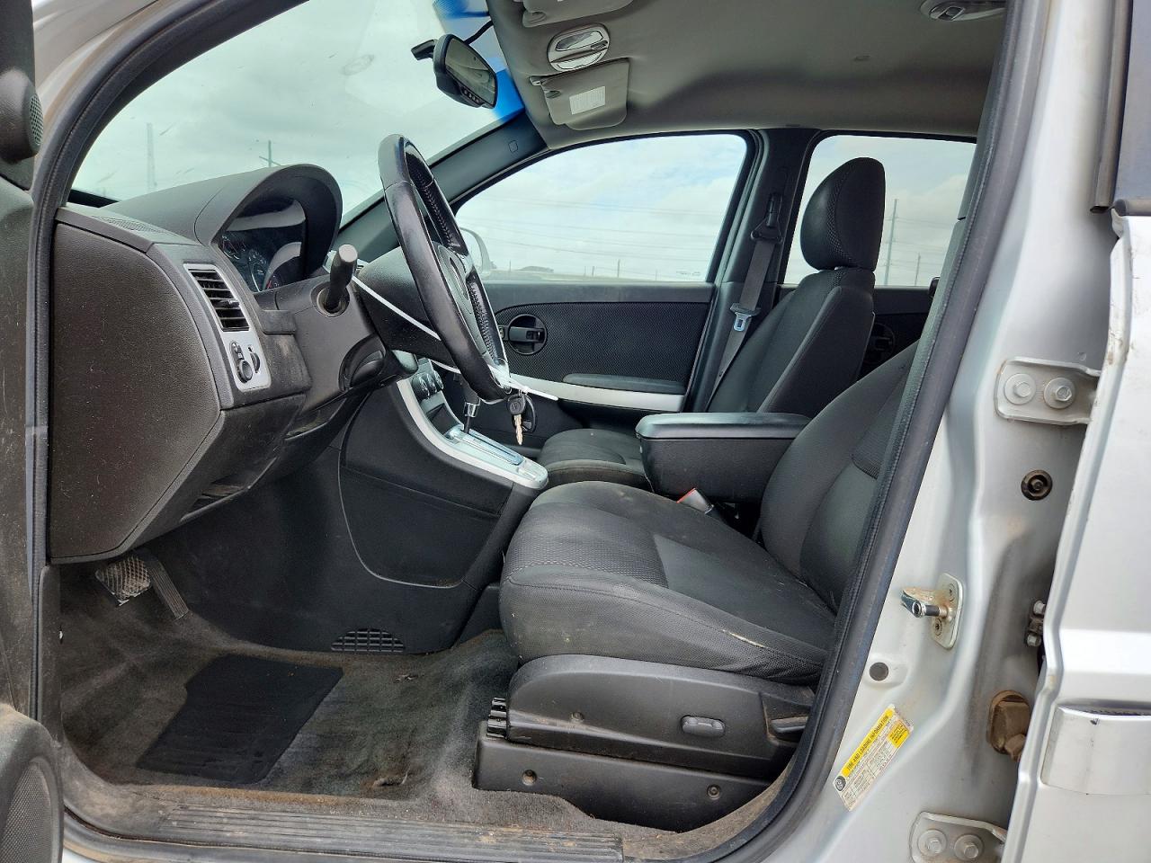 2009 Pontiac Torrent Silver vin: 2CKDL33FX96215120