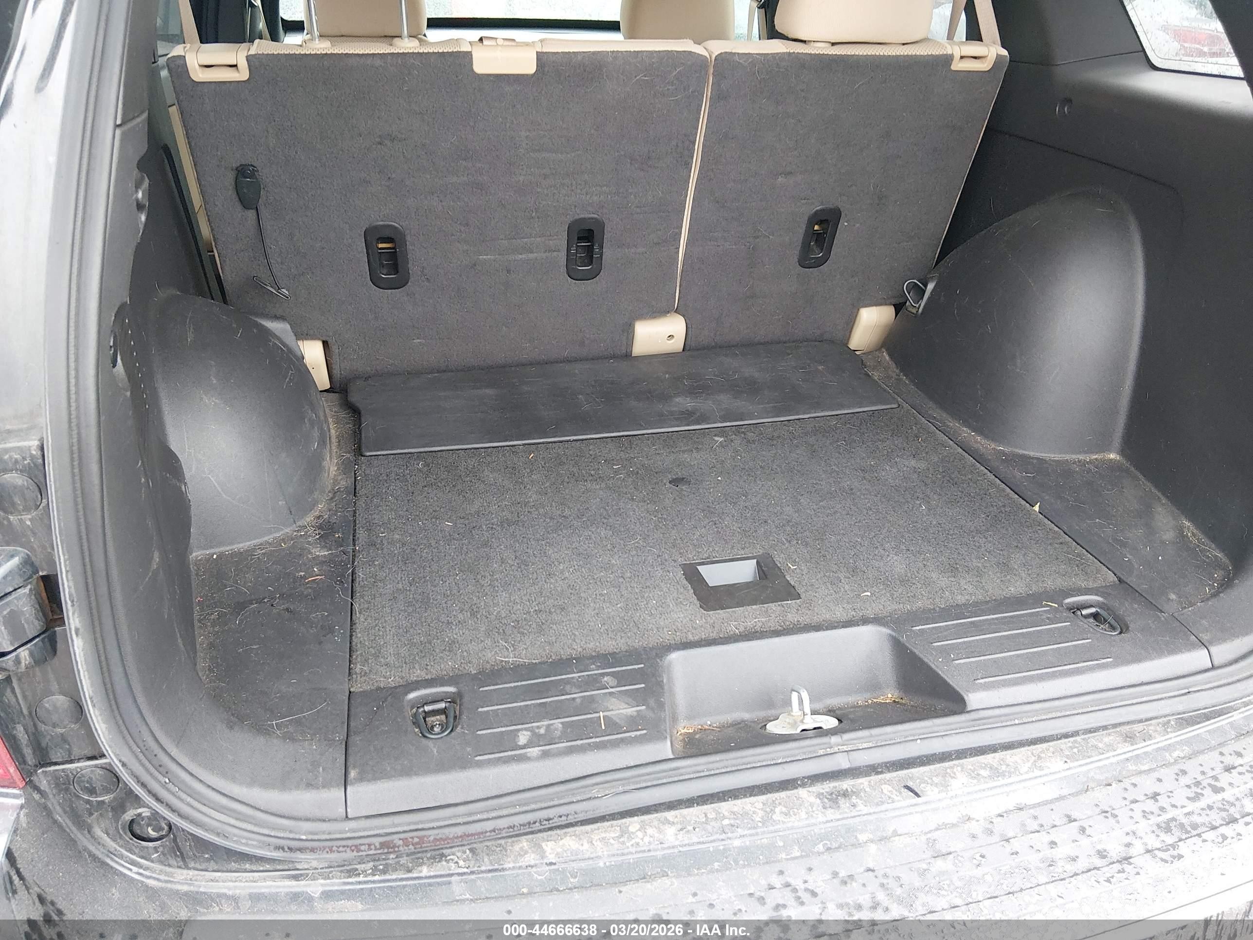 2009 Pontiac Torrent   Black vin: 2CKDL43F196217473