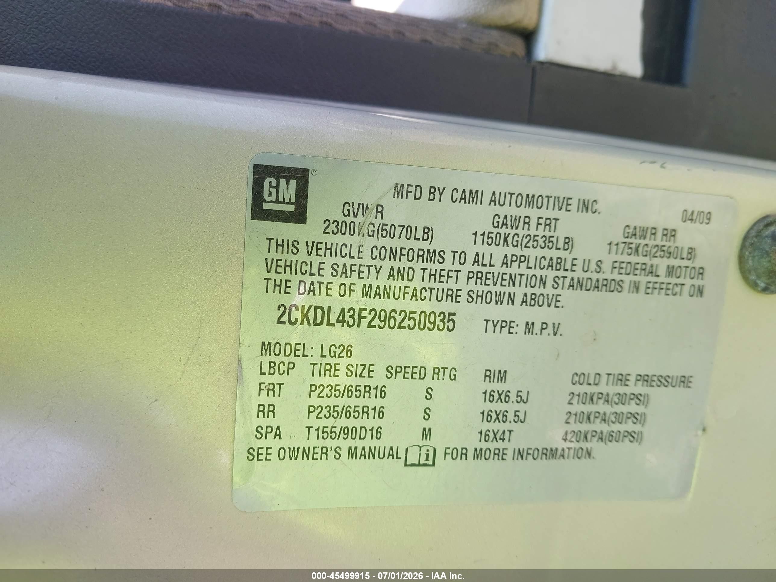 2009 Pontiac Torrent   Gold vin: 2CKDL43F296250935