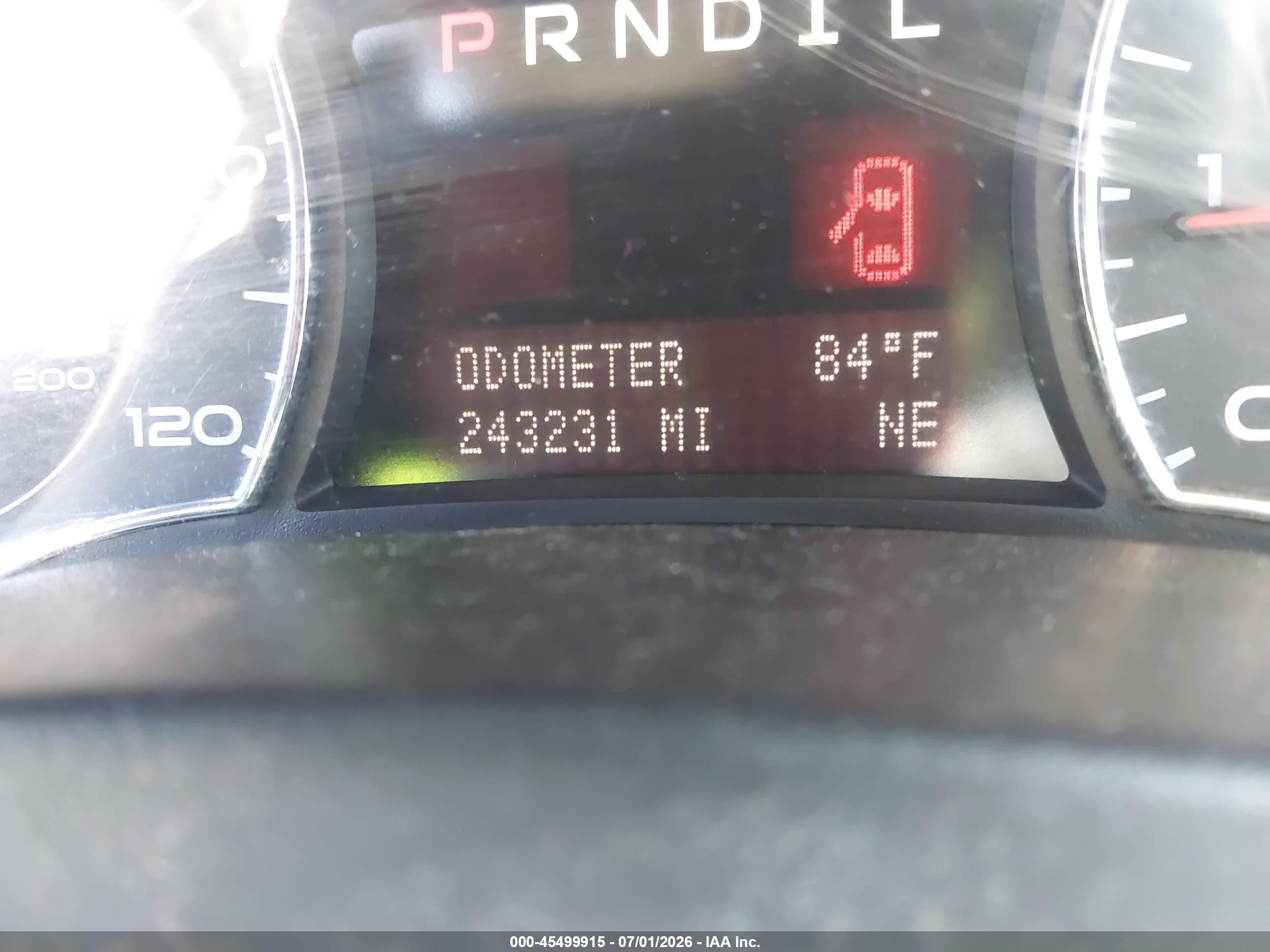 2009 Pontiac Torrent   Gold vin: 2CKDL43F296250935