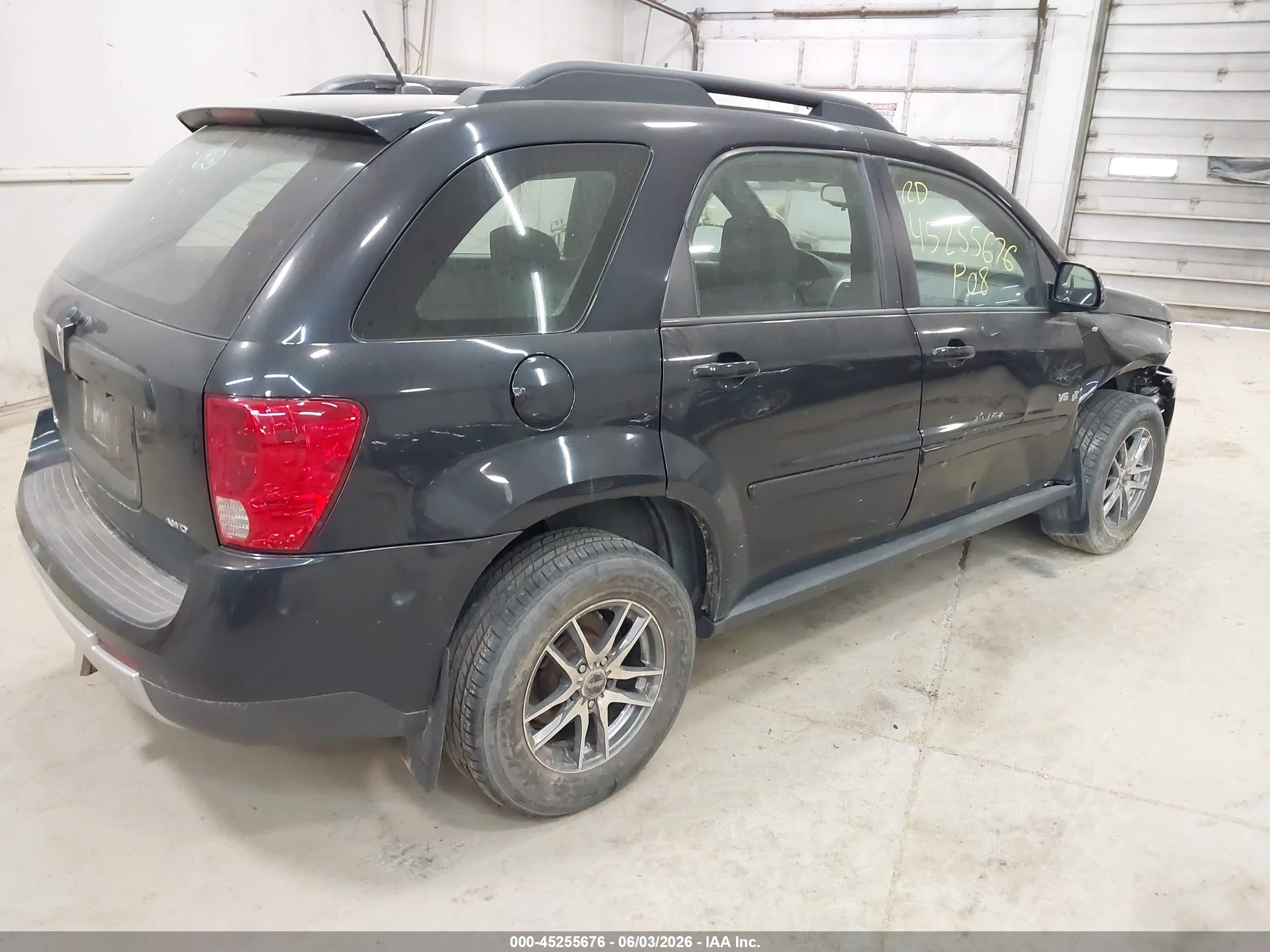 2008 Pontiac Torrent   Black vin: 2CKDL43F686024413