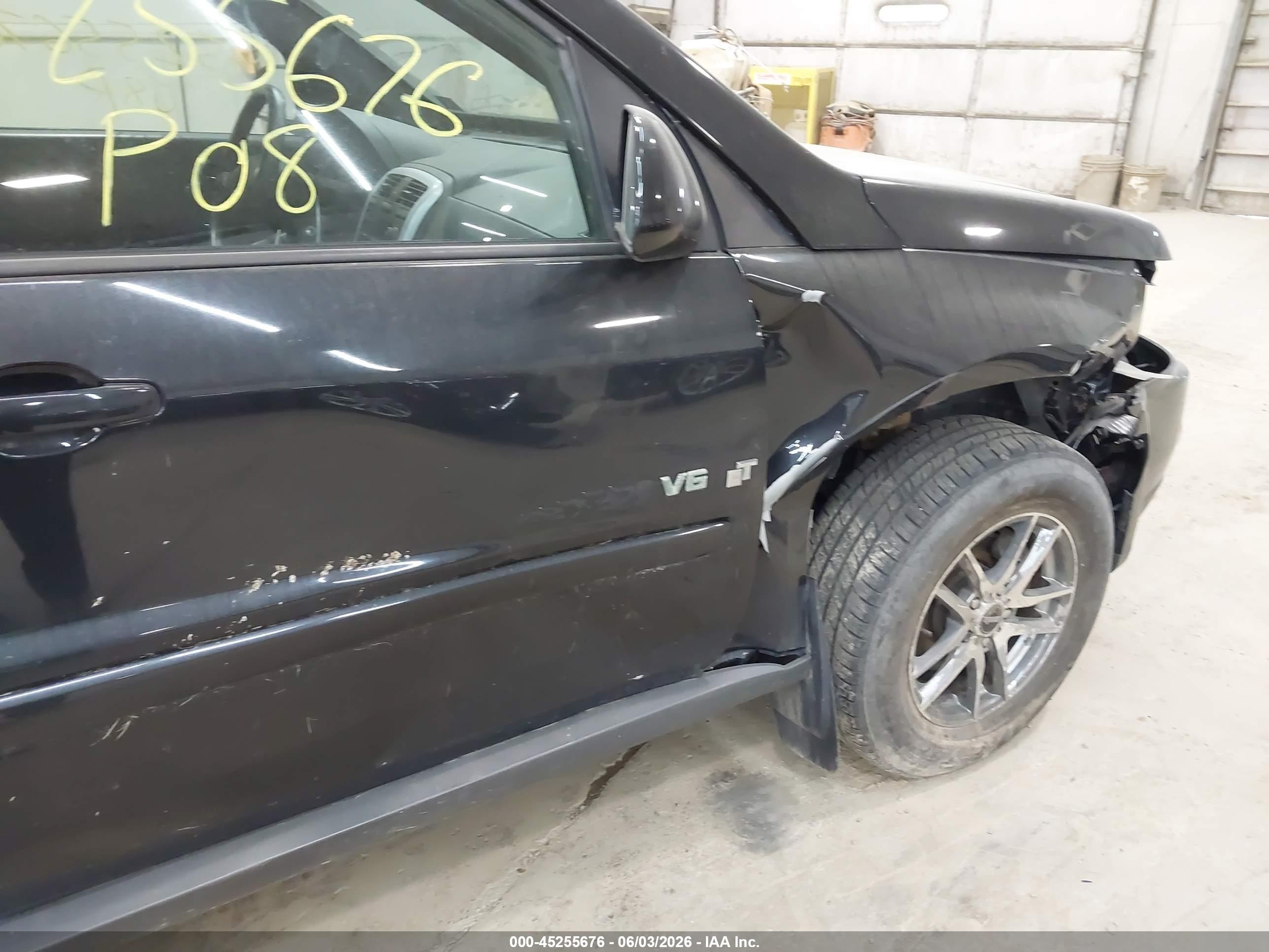 2008 Pontiac Torrent   Black vin: 2CKDL43F686024413