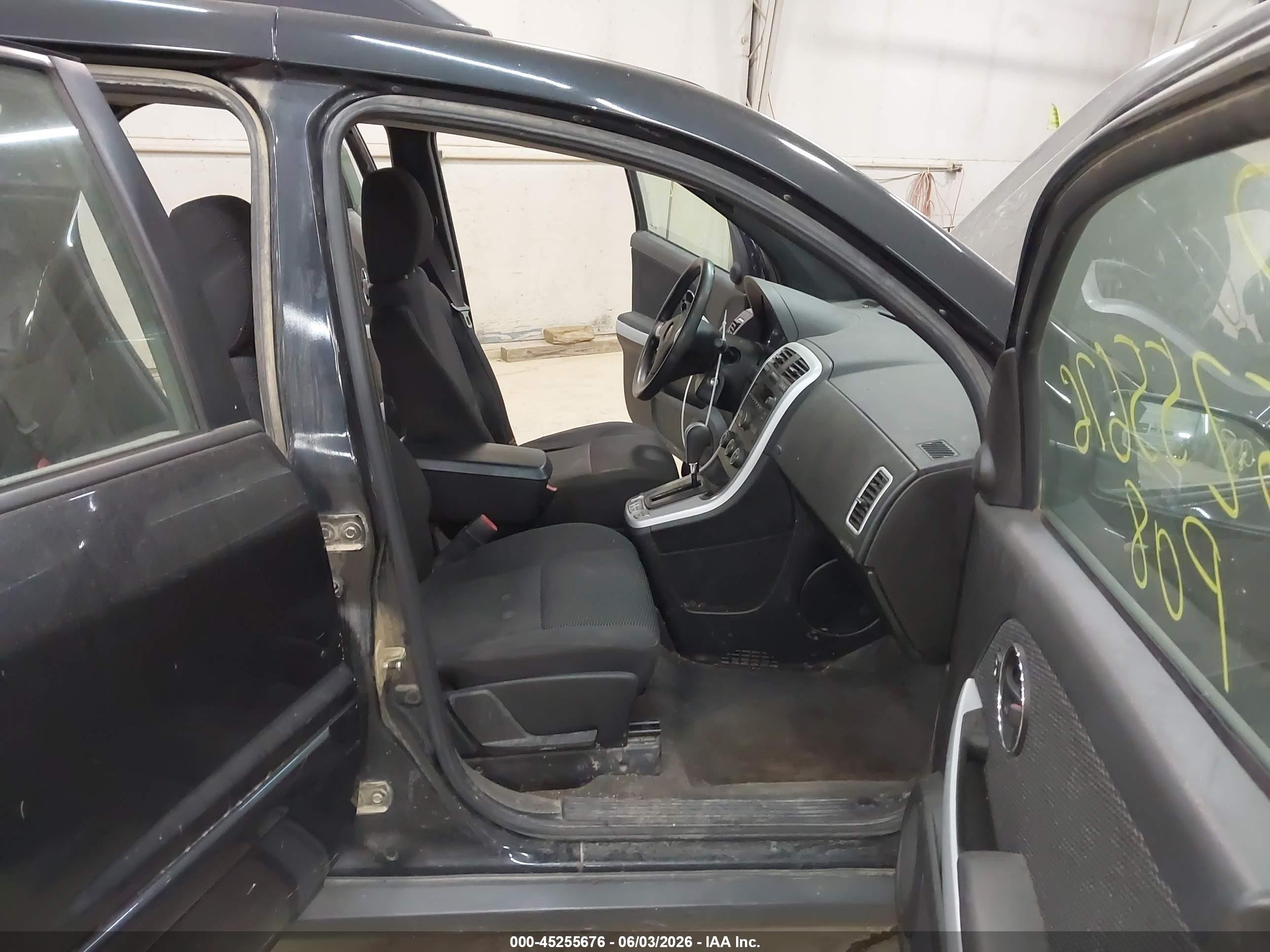 2008 Pontiac Torrent   Black vin: 2CKDL43F686024413