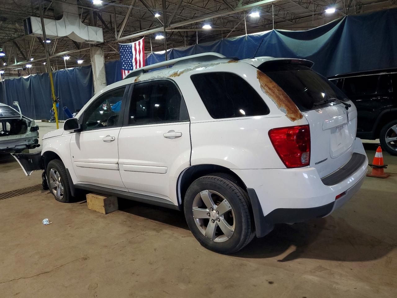 2008 Pontiac Torrent White vin: 2CKDL43F686340183