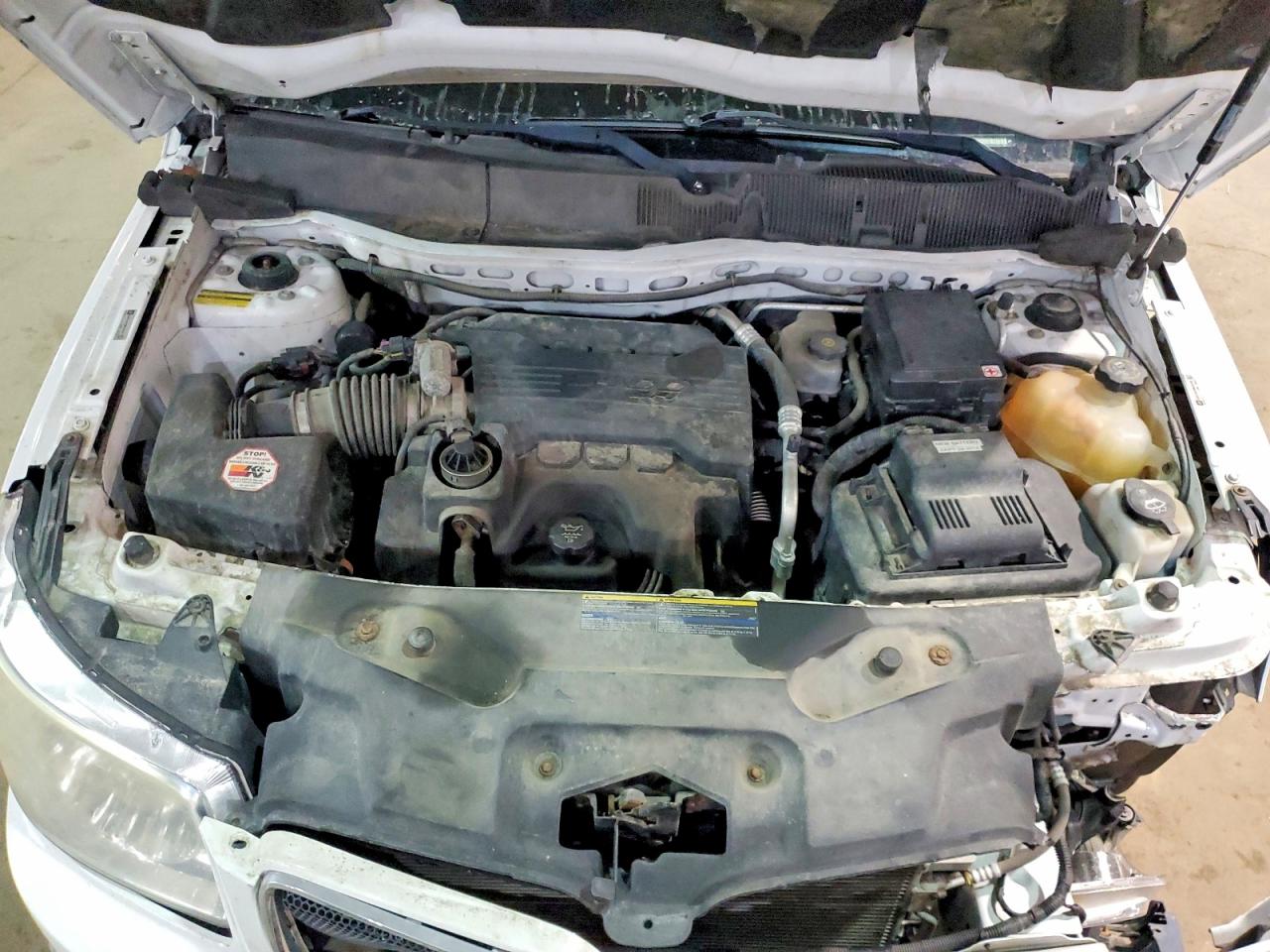 2008 Pontiac Torrent White vin: 2CKDL43F686340183