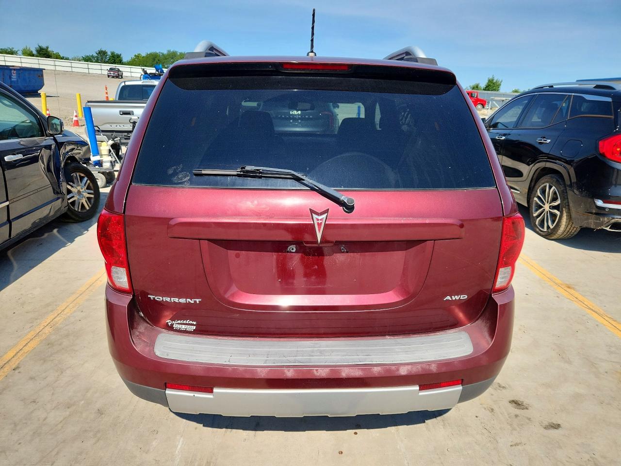 2008 Pontiac Torrent Crimson vin: 2CKDL43F886020038