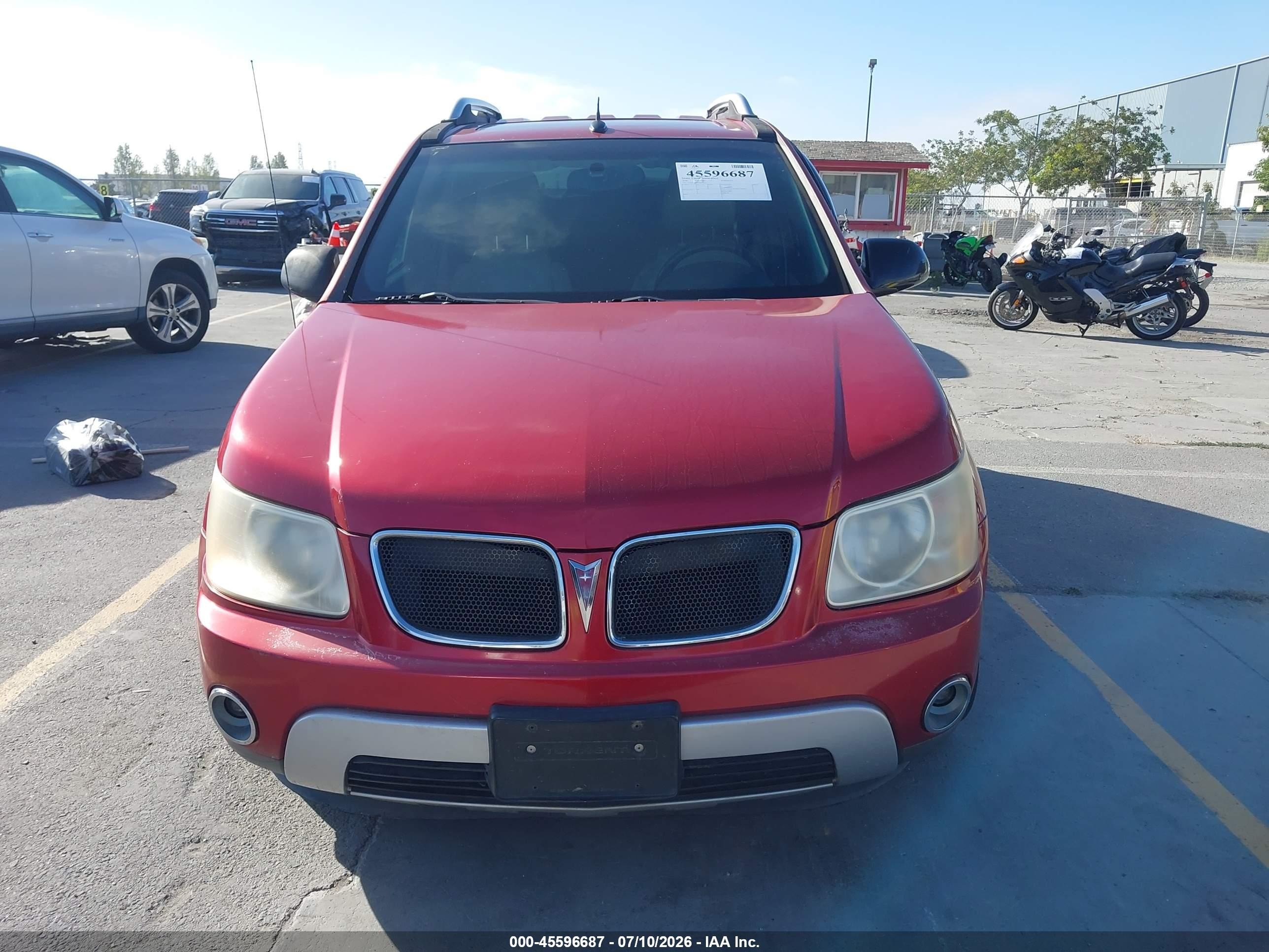 2006 Pontiac Torrent   Красный vin: 2CKDL63F266027074
