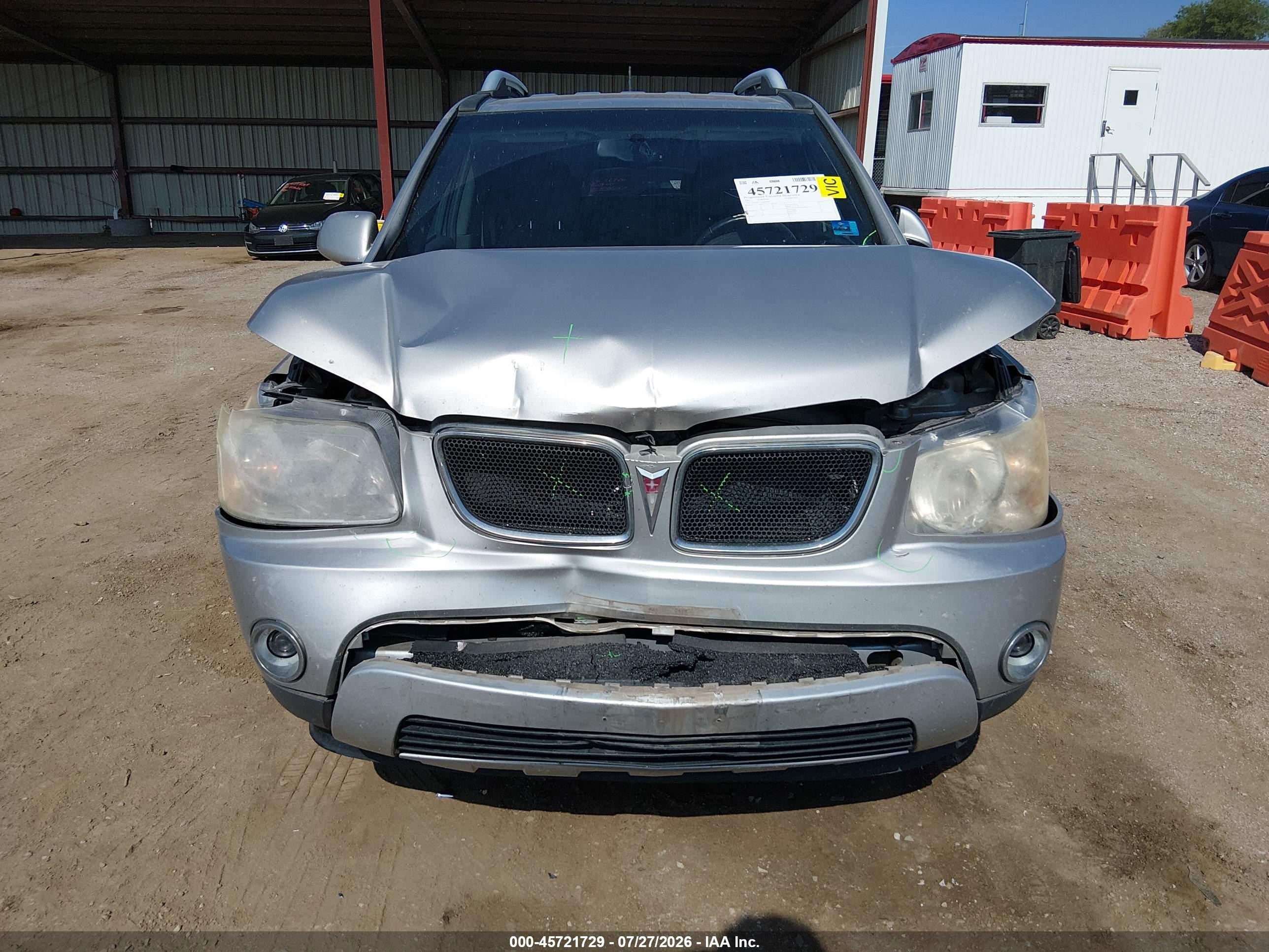 2007 Pontiac Torrent   Silver vin: 2CKDL63F376024489