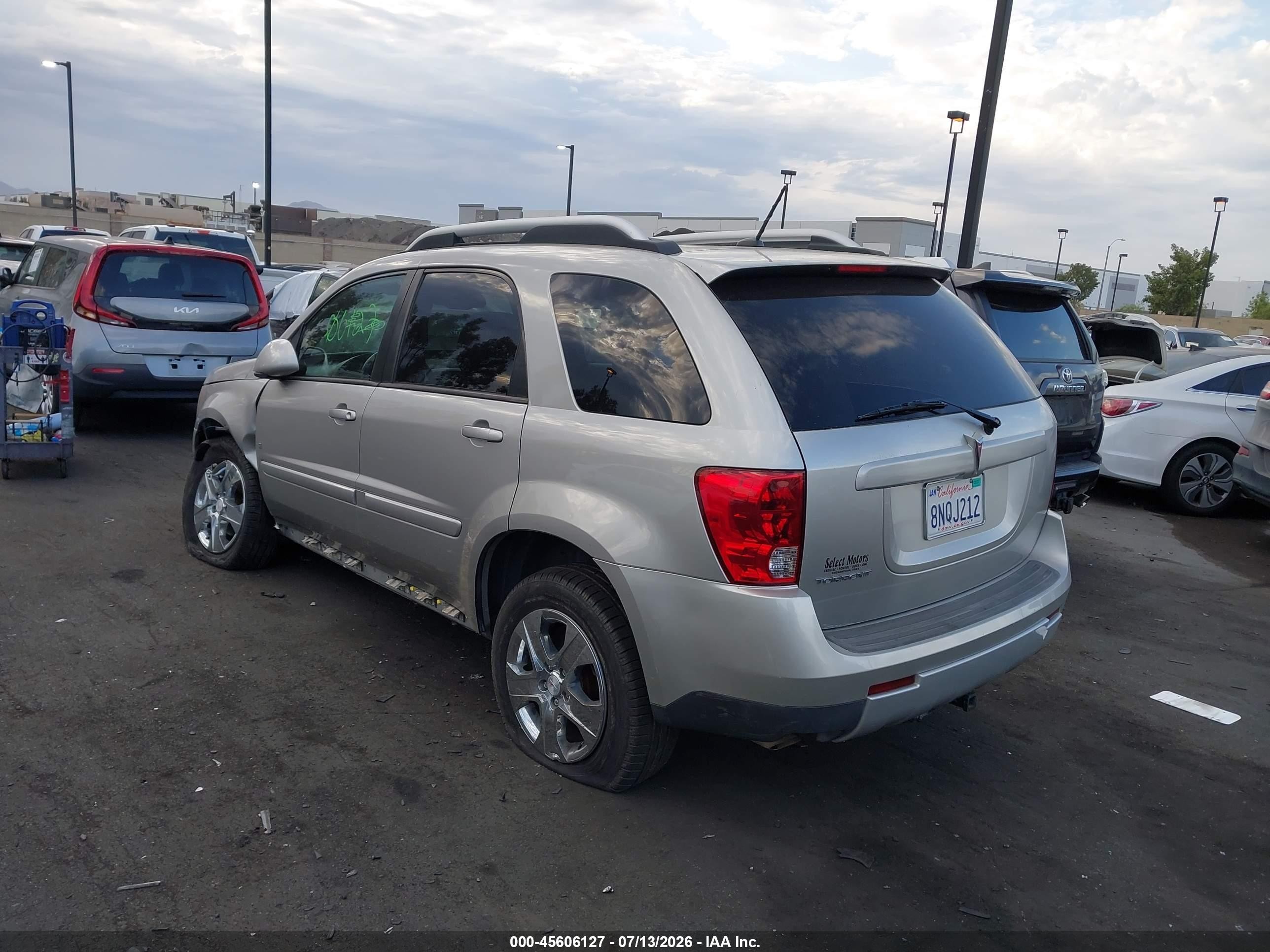 2007 Pontiac Torrent   Silver vin: 2CKDL63F376102611