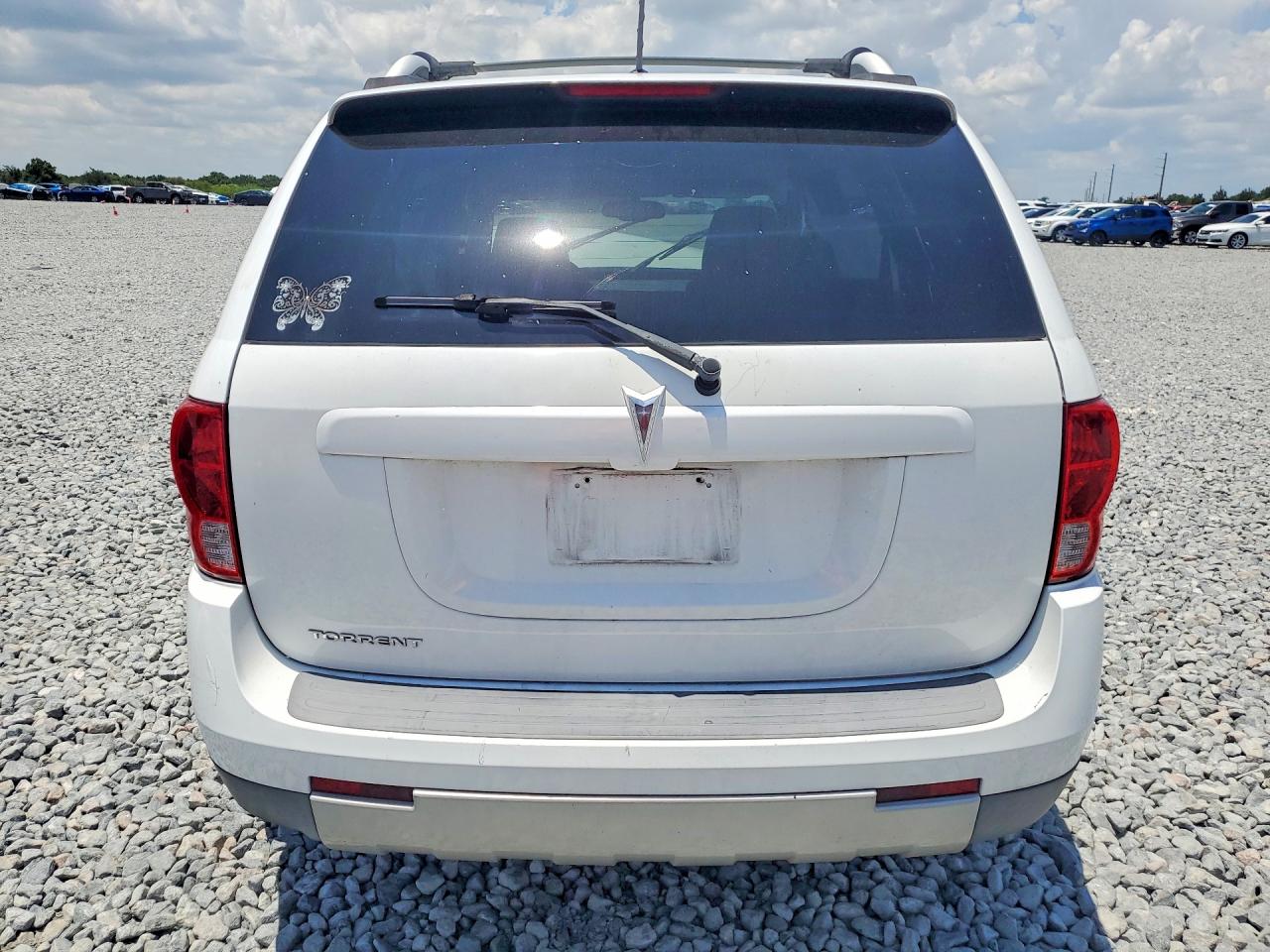 2007 Pontiac Torrent White vin: 2CKDL63F476108076