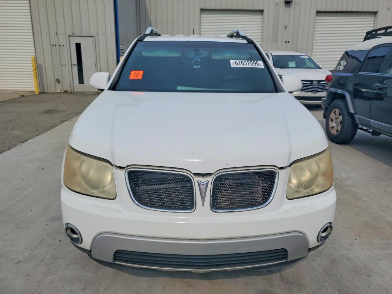 2007 Pontiac Torrent White vin: 2CKDL63F676054165