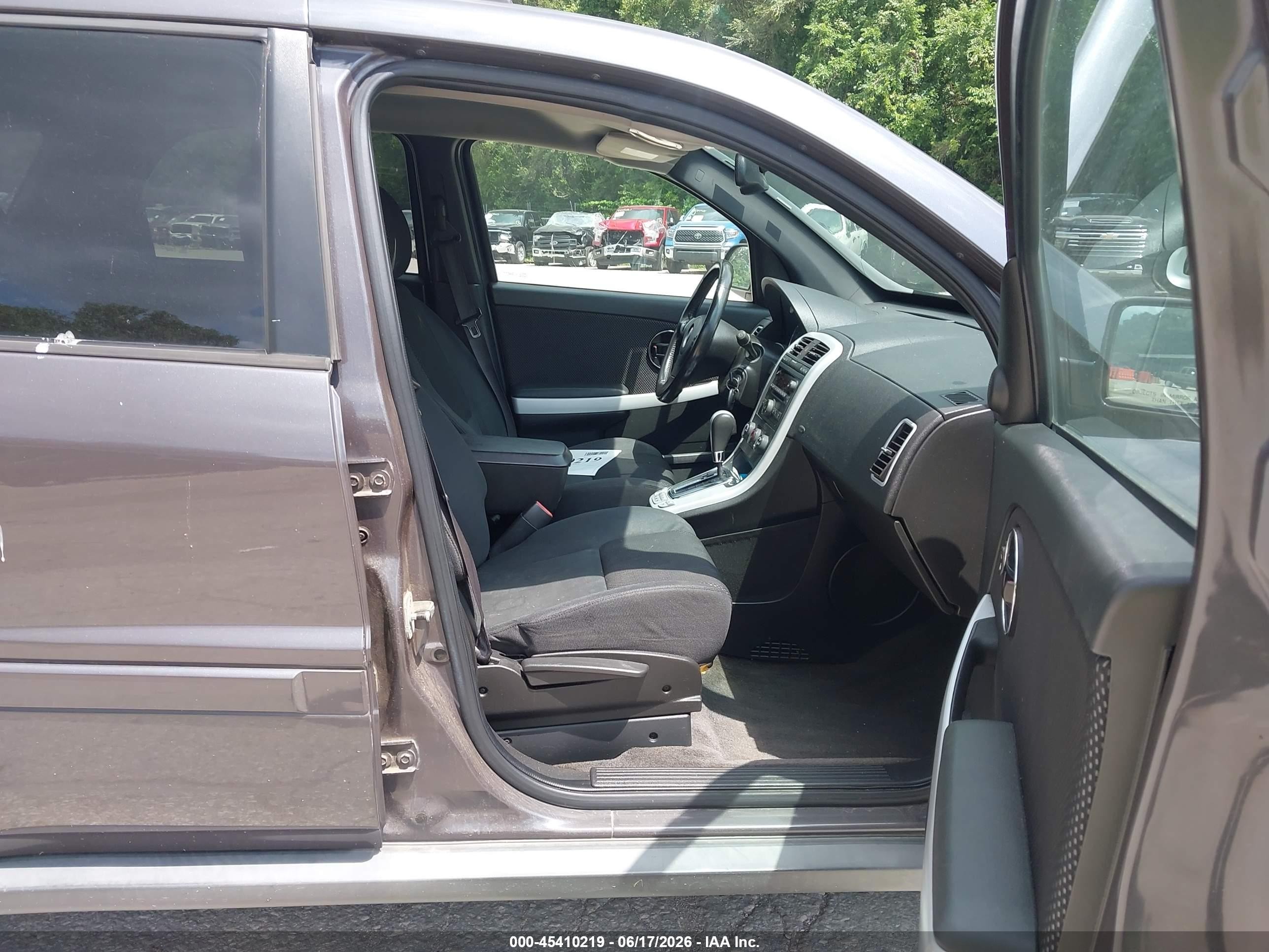 2007 Pontiac Torrent   Gray vin: 2CKDL63F676067918