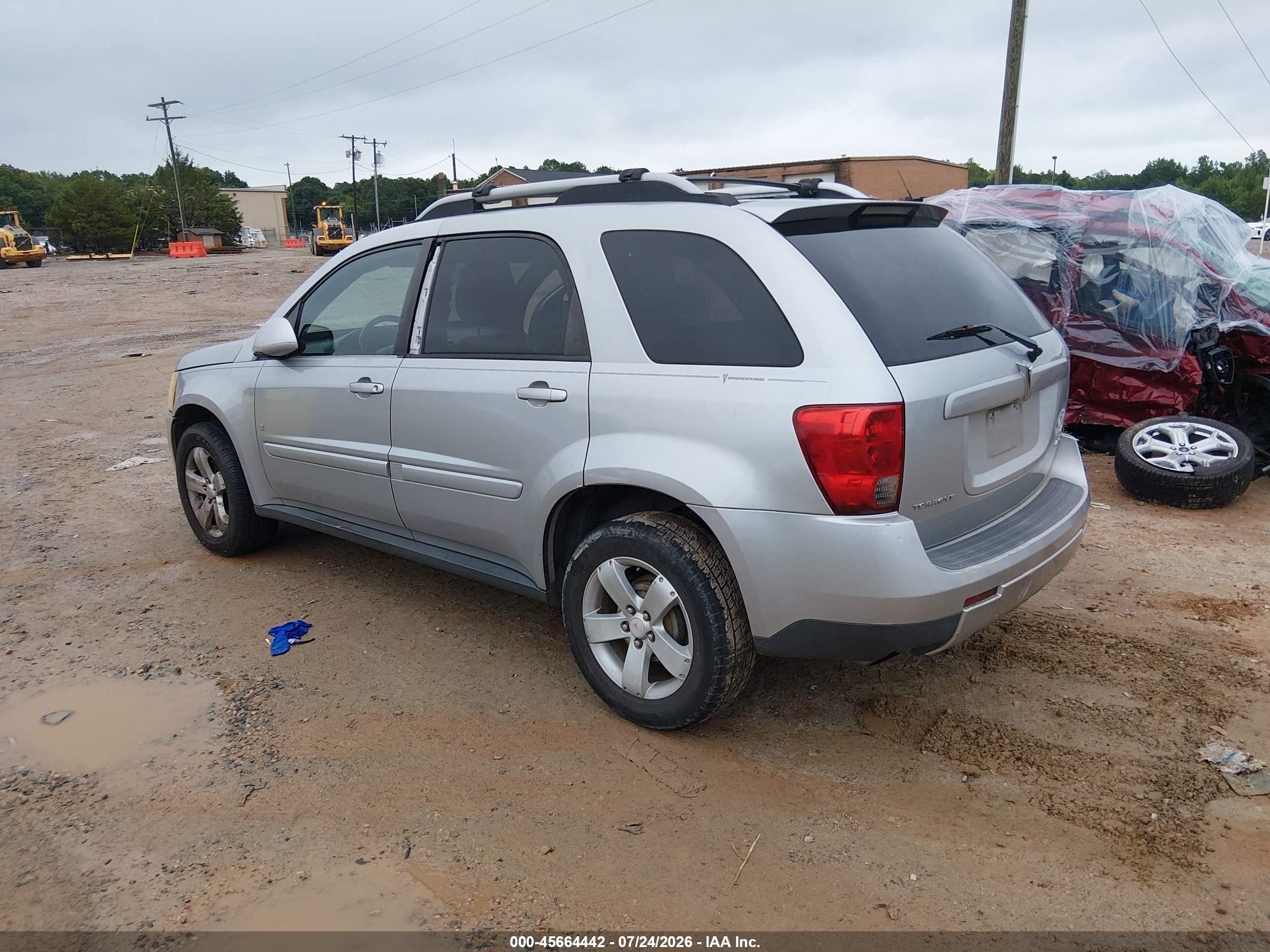 2006 Pontiac Torrent   Silver vin: 2CKDL73F166123154