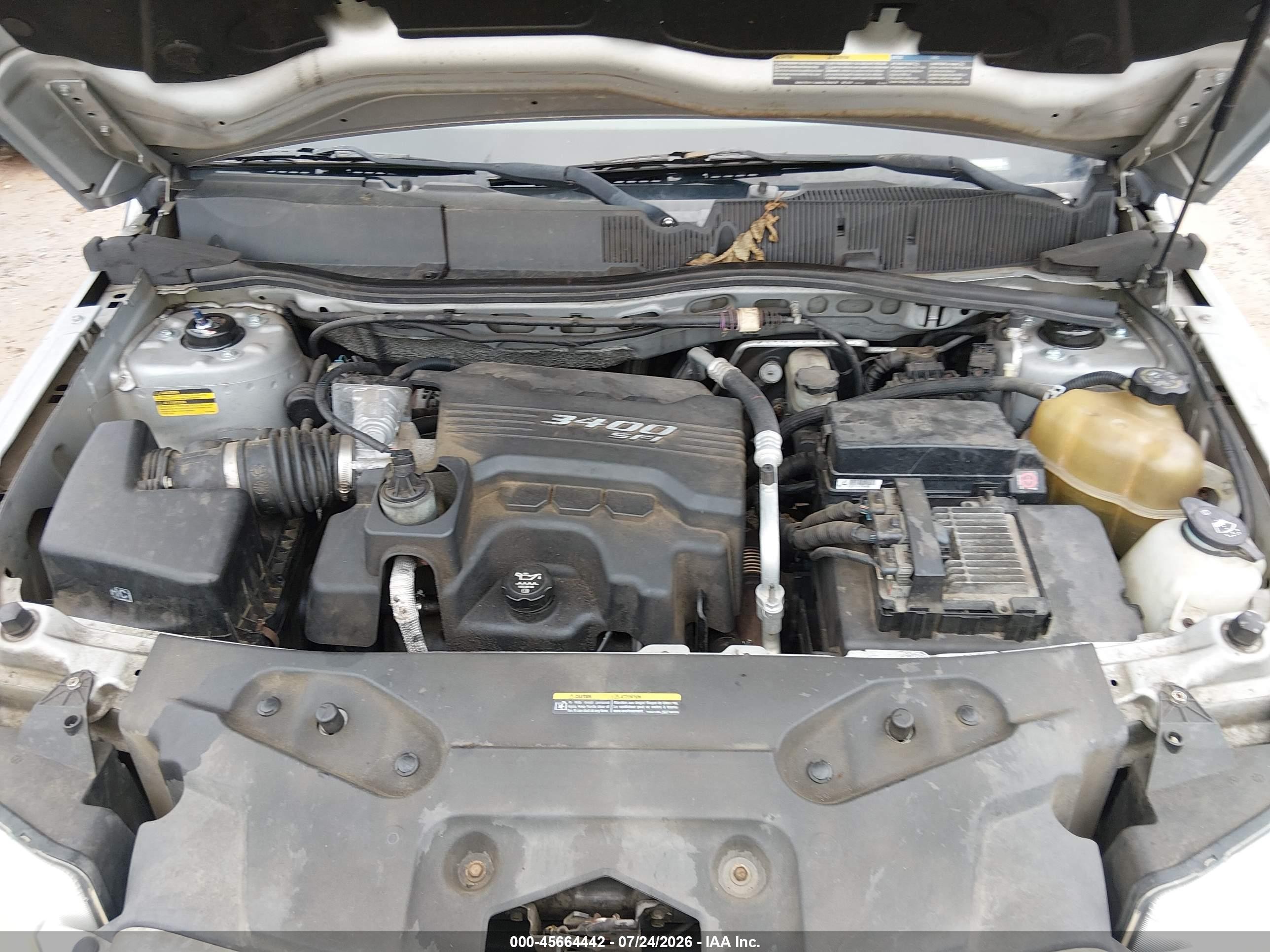 2006 Pontiac Torrent   Silver vin: 2CKDL73F166123154