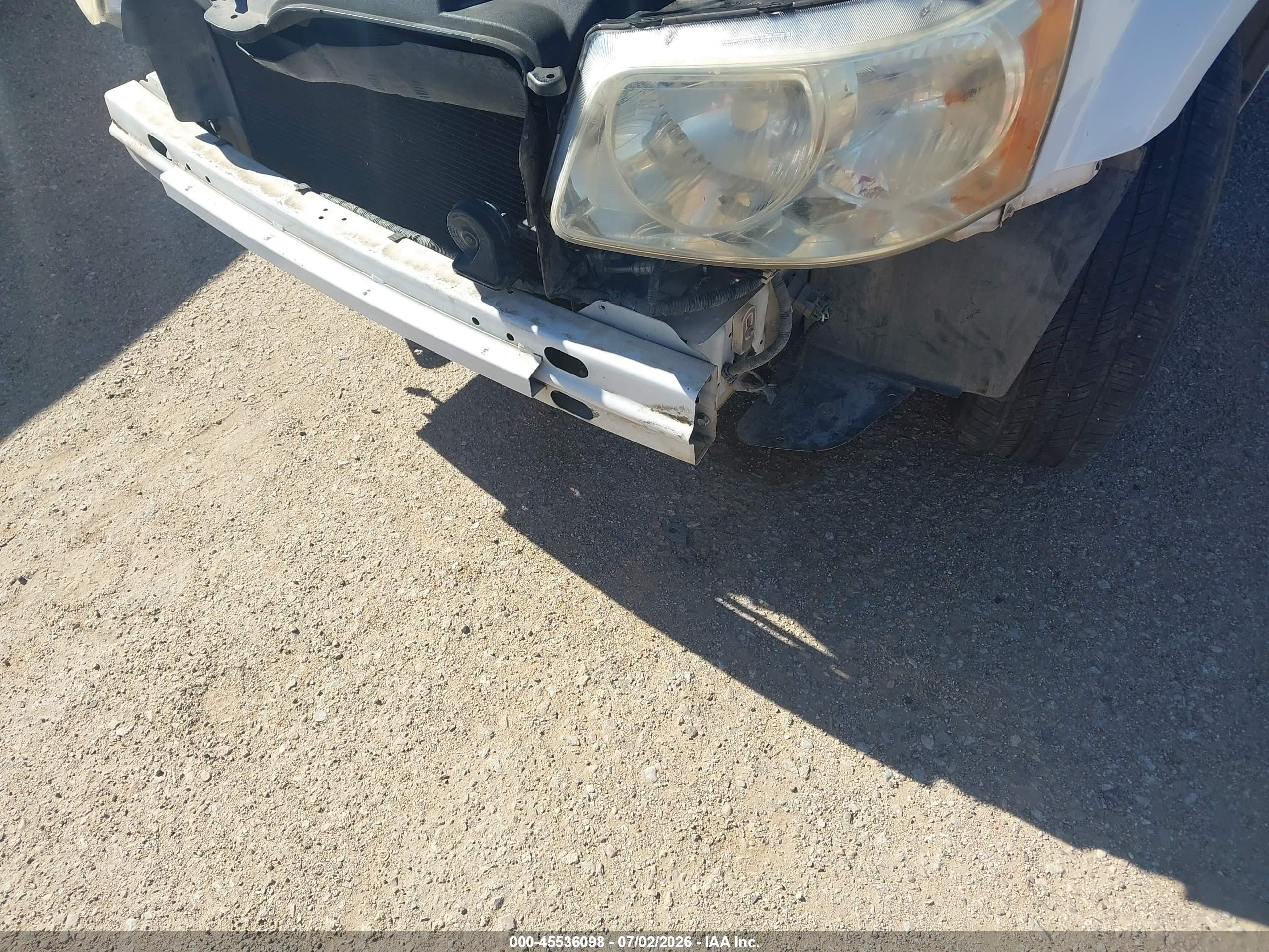 2006 Pontiac Torrent Белый vin: 2CKDL73F566200219