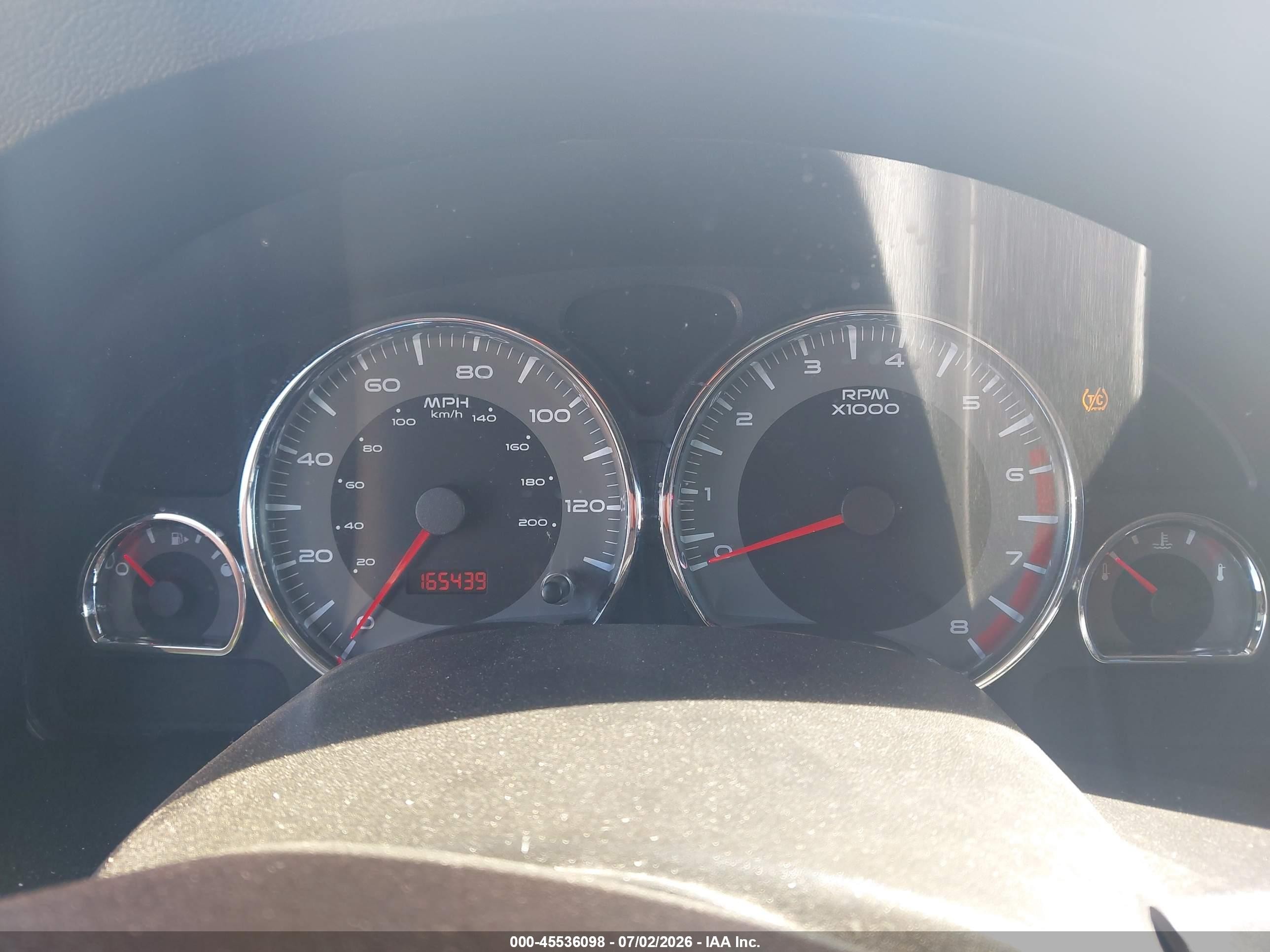2006 Pontiac Torrent Белый vin: 2CKDL73F566200219