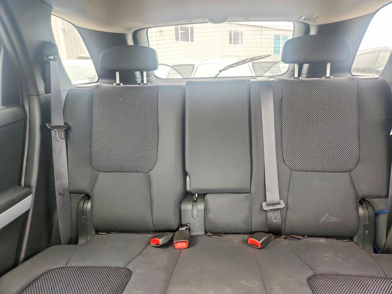 2007 Pontiac Torrent Silver vin: 2CKDL73F976073895