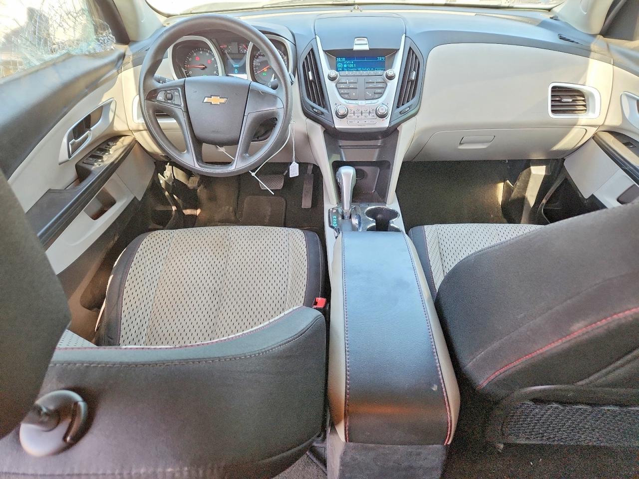 2011 Chevrolet Equinox Ls Silver vin: 2CNALBEC0B6308365