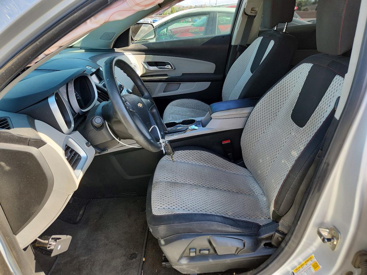 2011 Chevrolet Equinox Ls Silver vin: 2CNALBEC0B6308365