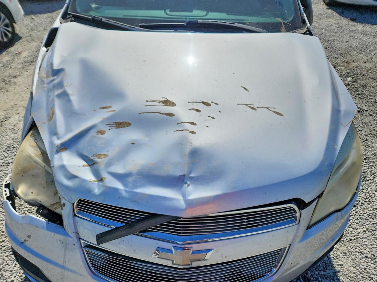 2011 Chevrolet Equinox Ls Silver vin: 2CNALBEC0B6308365