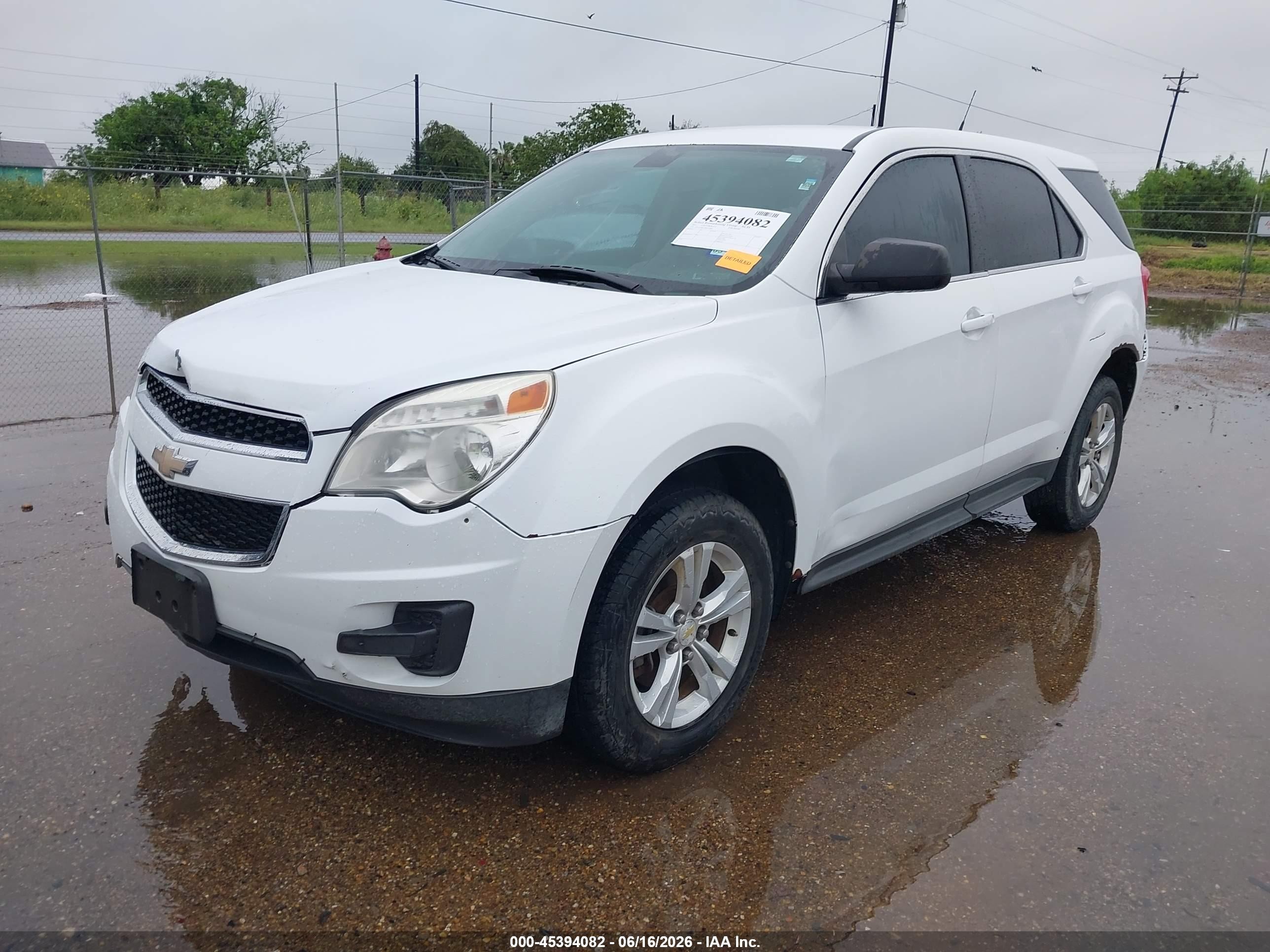 2011 Chevrolet Equinox Ls Белый vin: 2CNALBEC0B6359882