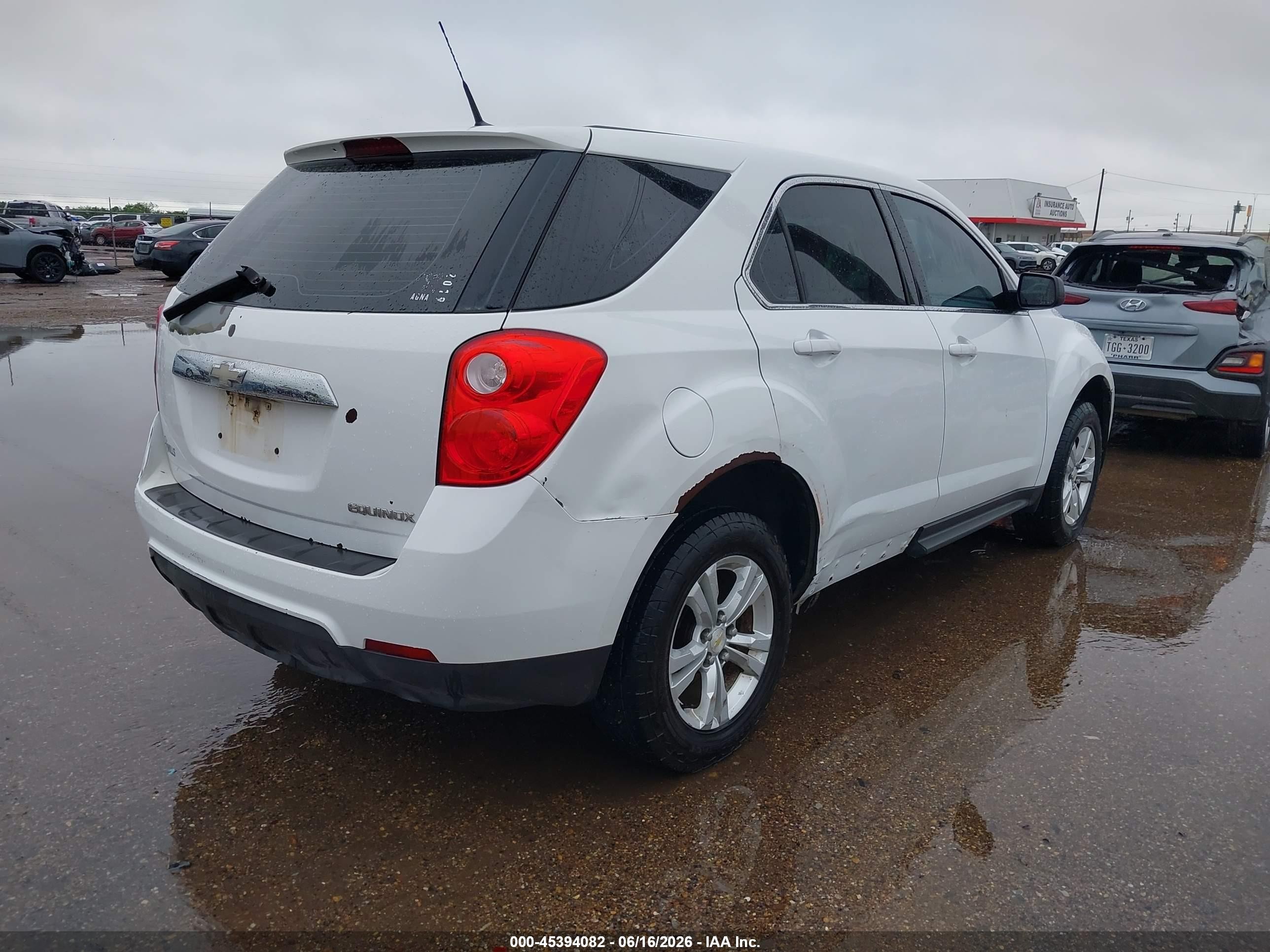 2011 Chevrolet Equinox Ls Белый vin: 2CNALBEC0B6359882