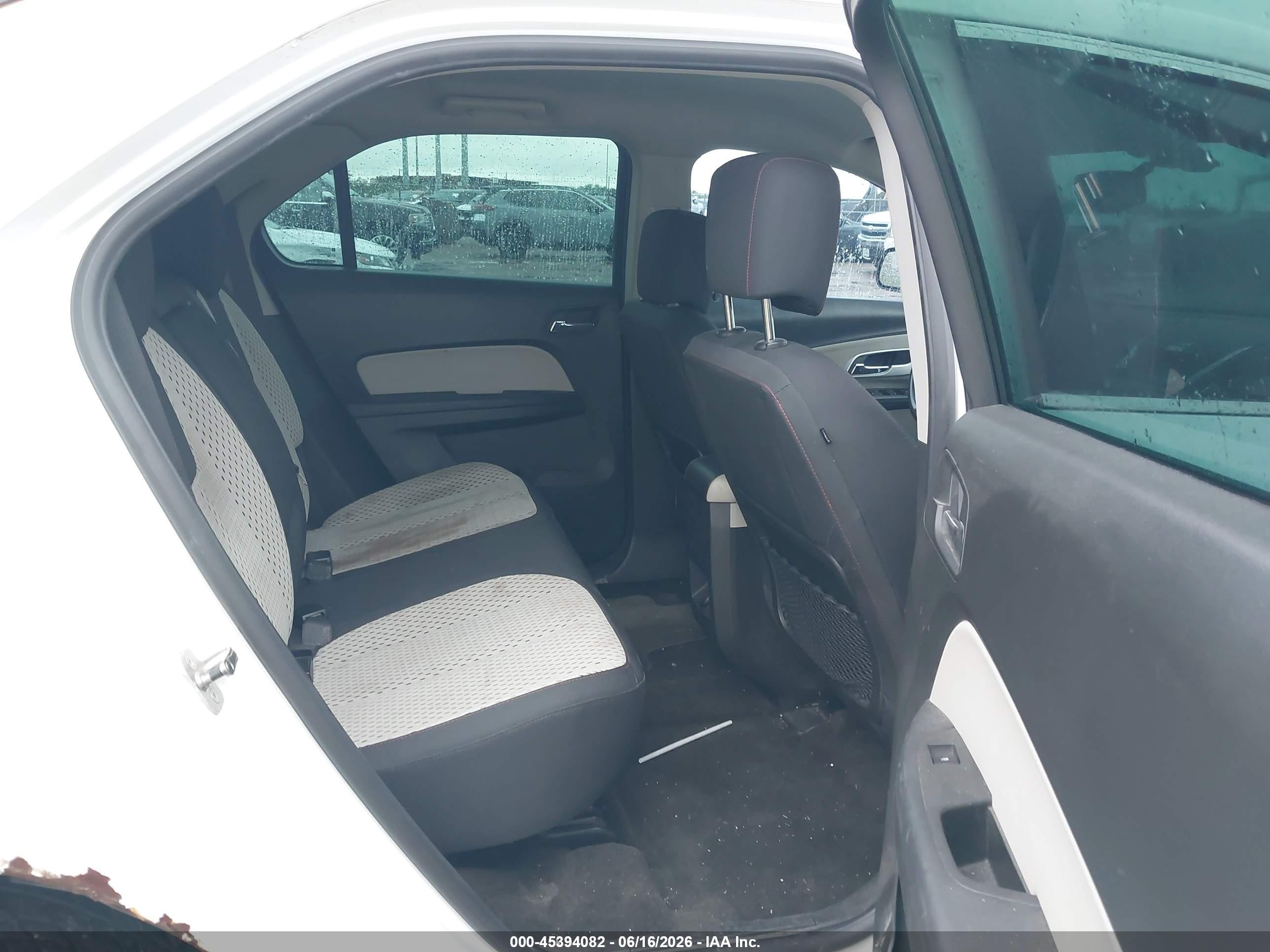 2011 Chevrolet Equinox Ls Белый vin: 2CNALBEC0B6359882