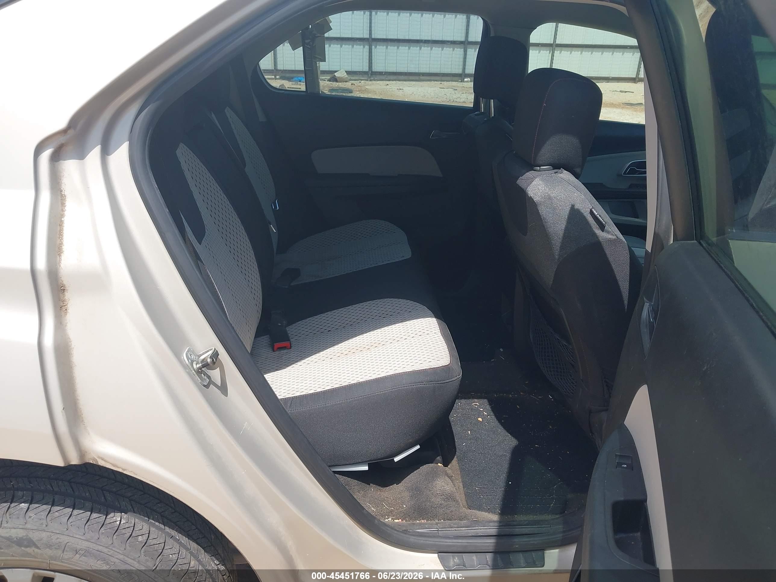 2011 Chevrolet Equinox Ls Gold vin: 2CNALBEC1B6233269