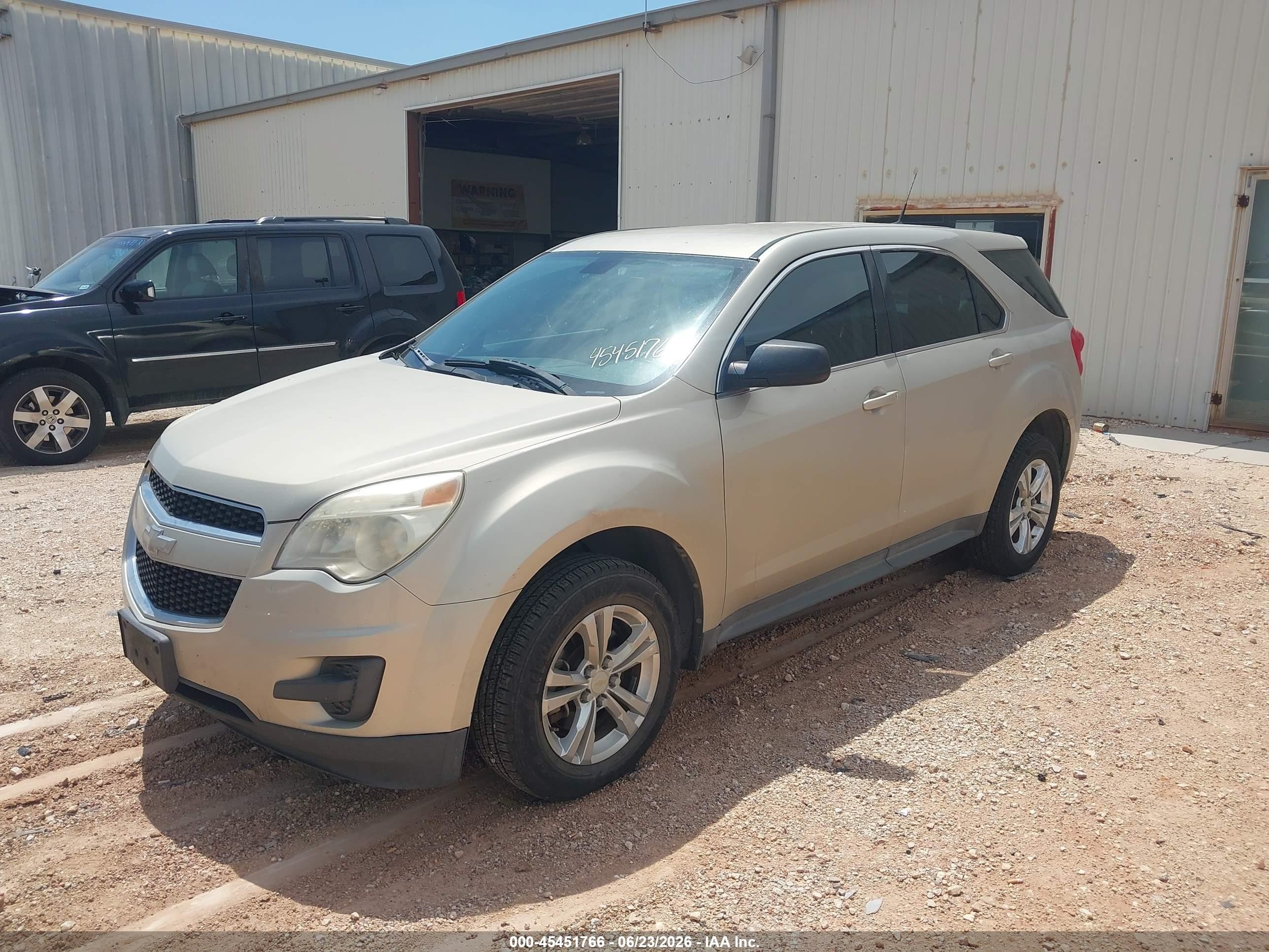 2011 Chevrolet Equinox Ls Gold vin: 2CNALBEC1B6233269