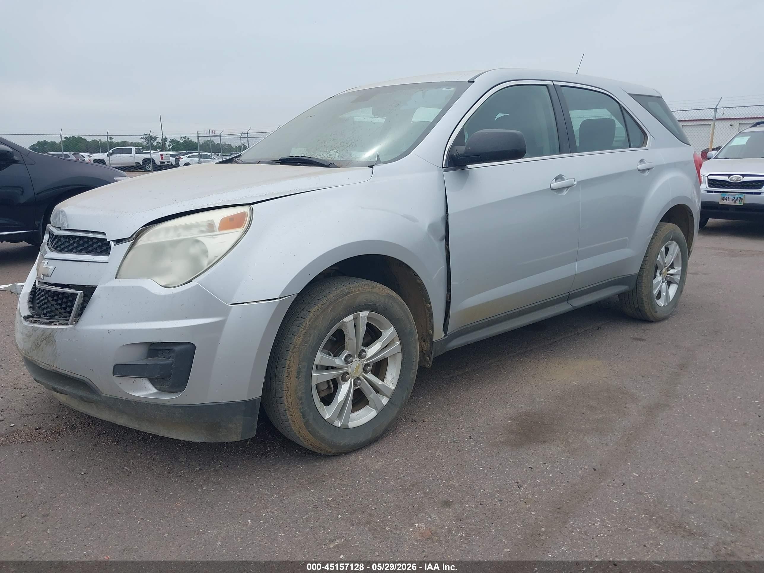 2011 Chevrolet Equinox Ls Silver vin: 2CNALBEC3B6283235