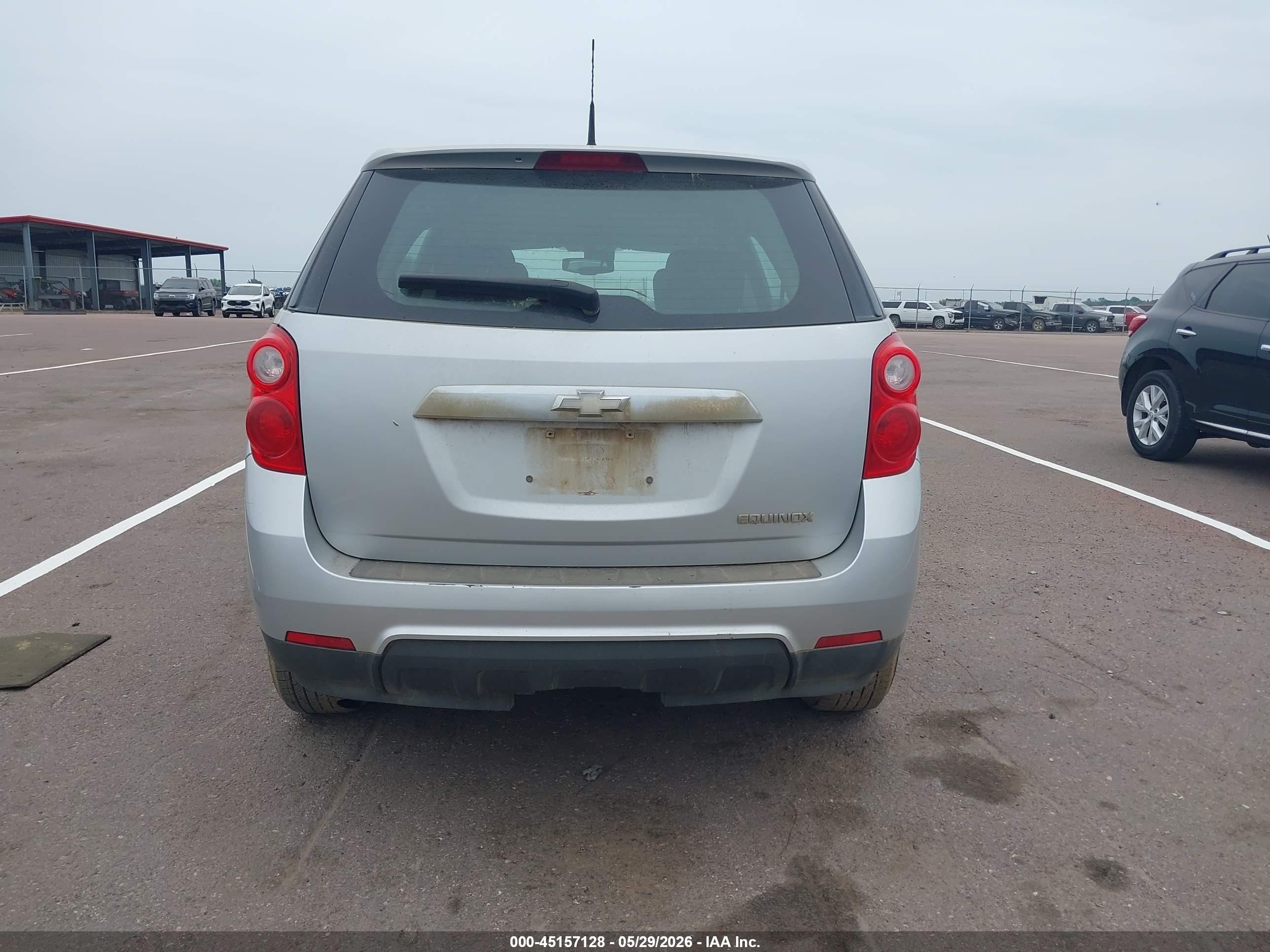 2011 Chevrolet Equinox Ls Silver vin: 2CNALBEC3B6283235