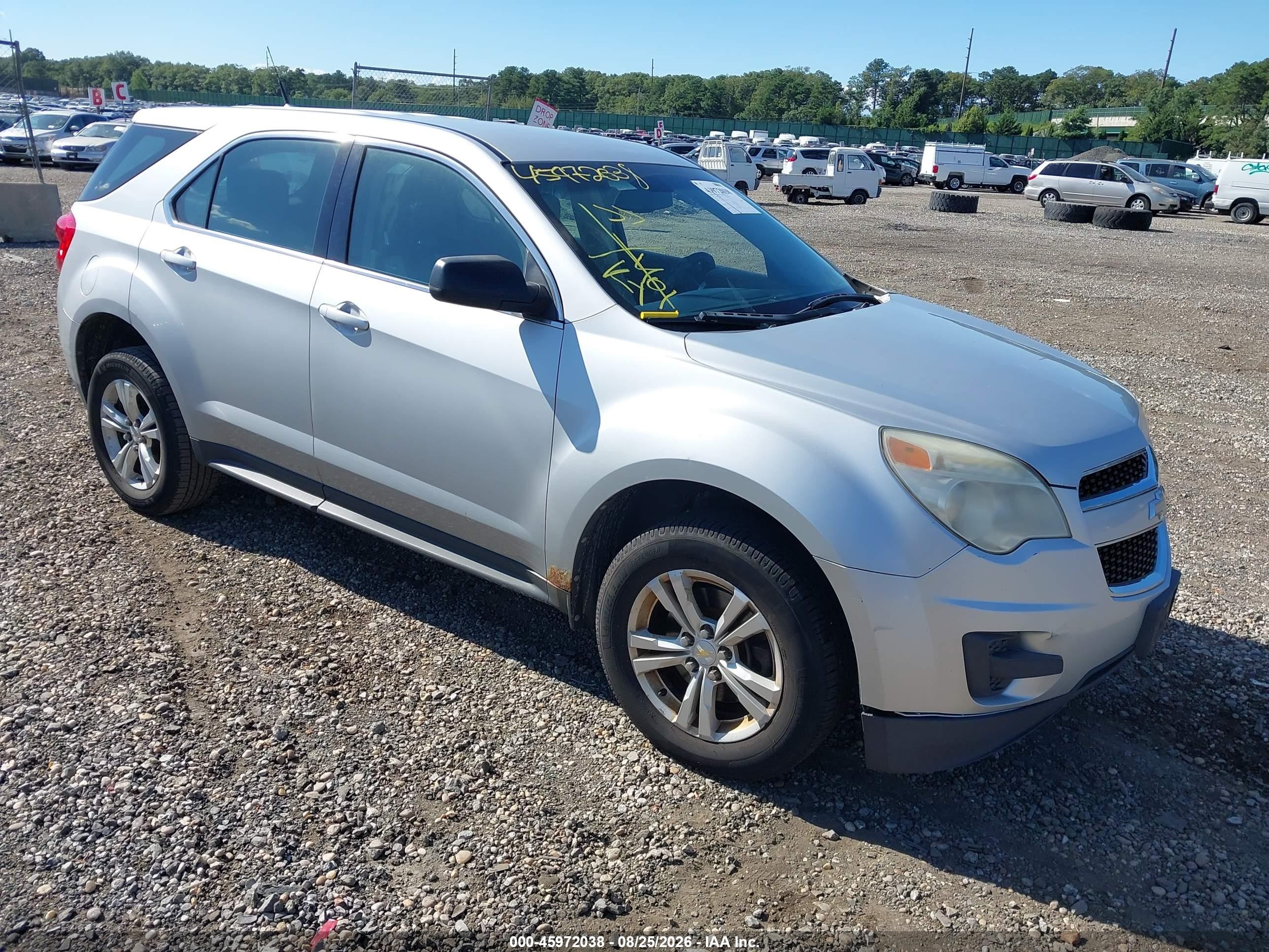 2011 Chevrolet Equinox Ls Серебряный vin: 2CNALBEC7B6268172