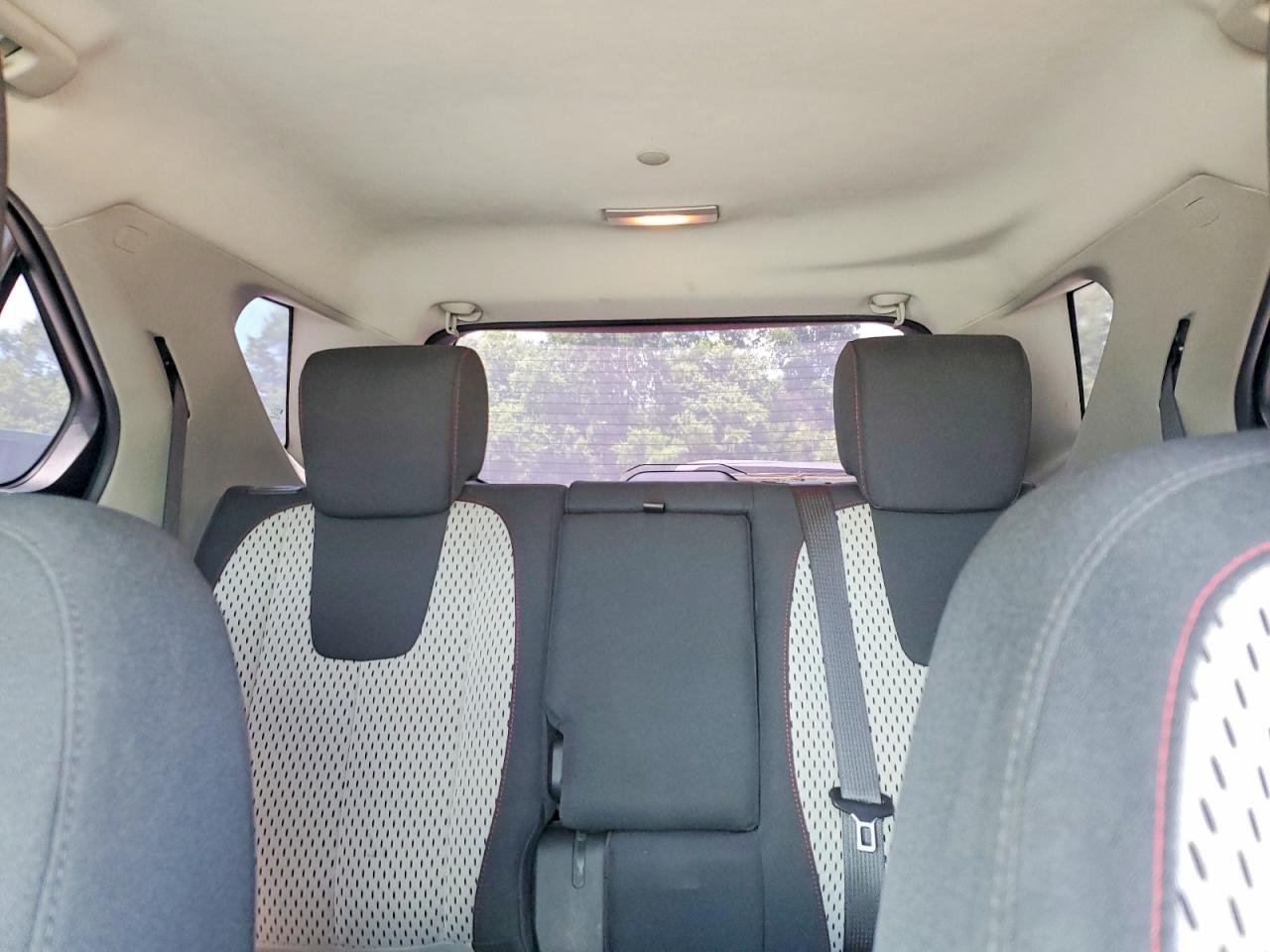 2011 Chevrolet Equinox Ls Silver vin: 2CNALBEC8B6481017
