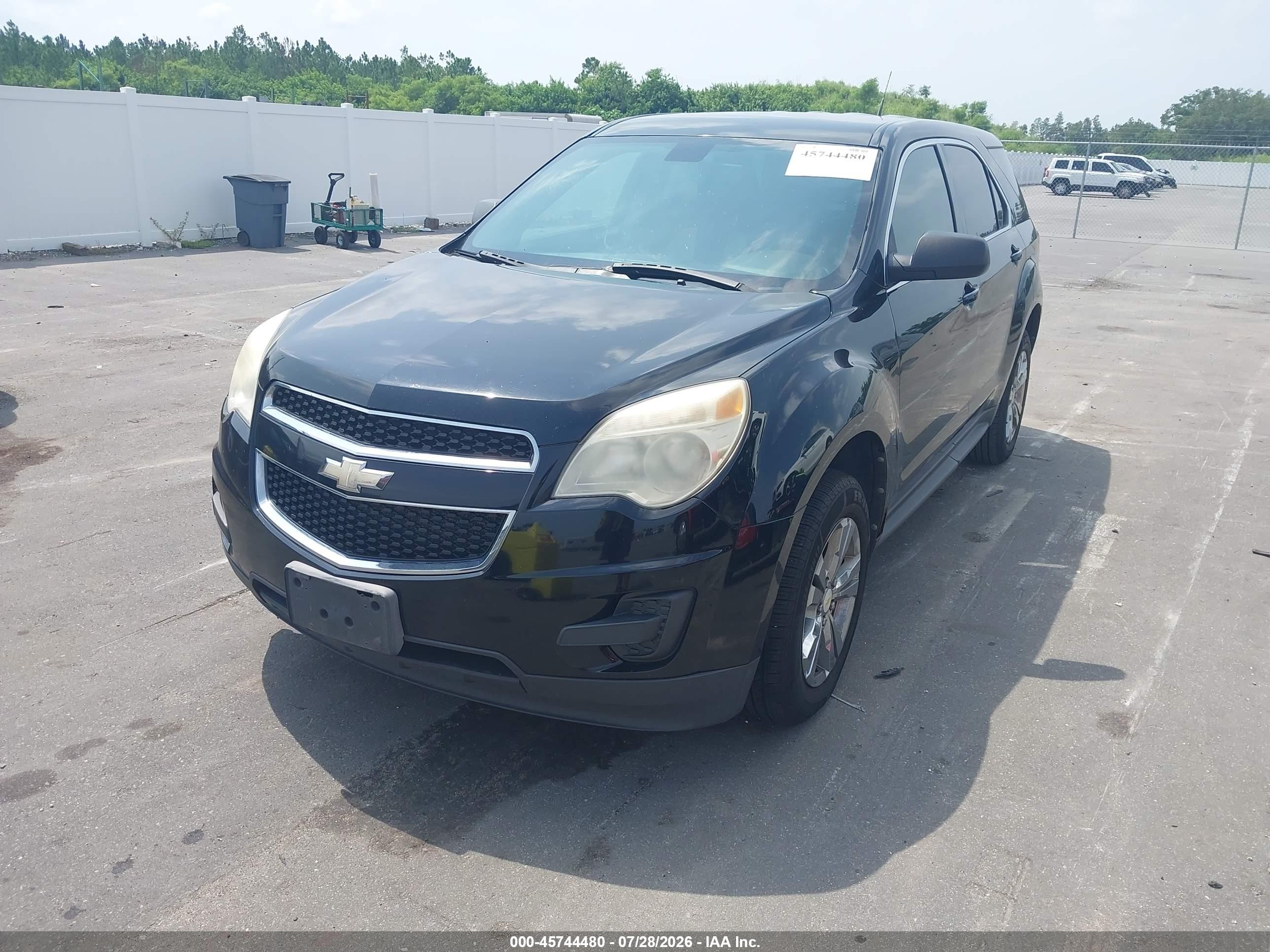 2011 Chevrolet Equinox Ls Черный vin: 2CNALBECXB6218365