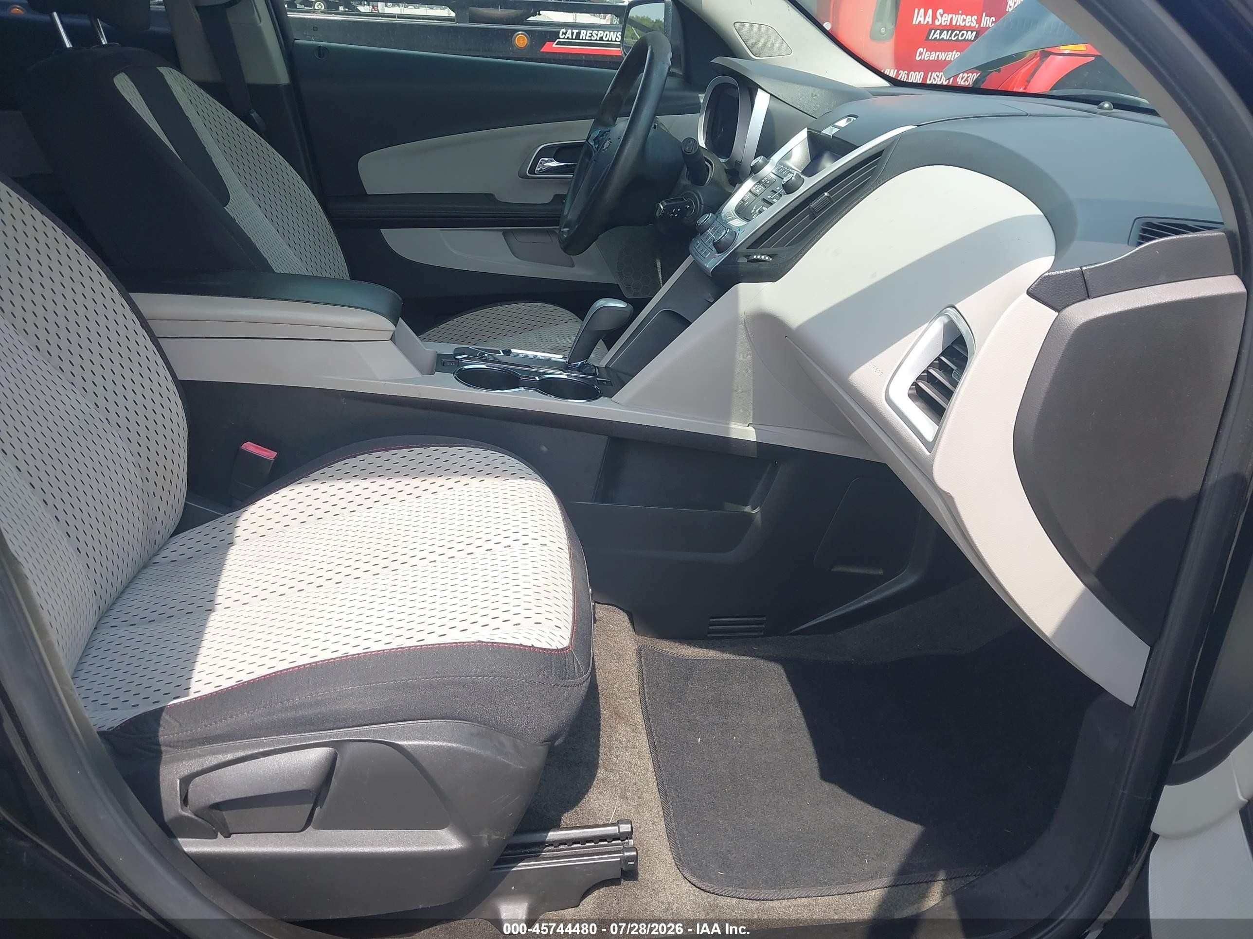 2011 Chevrolet Equinox Ls Черный vin: 2CNALBECXB6218365