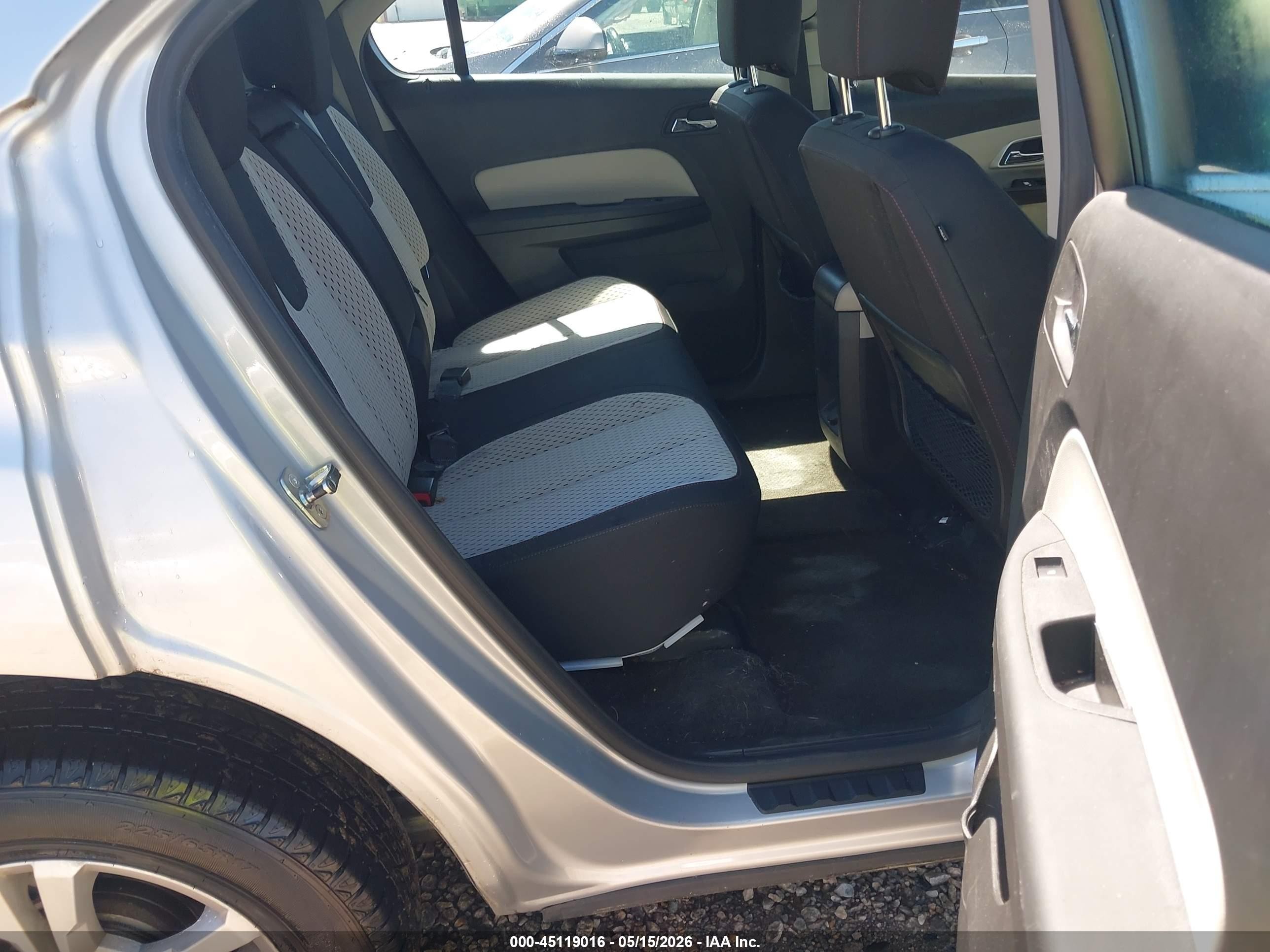 2011 Chevrolet Equinox Ls Silver vin: 2CNALBECXB6254802