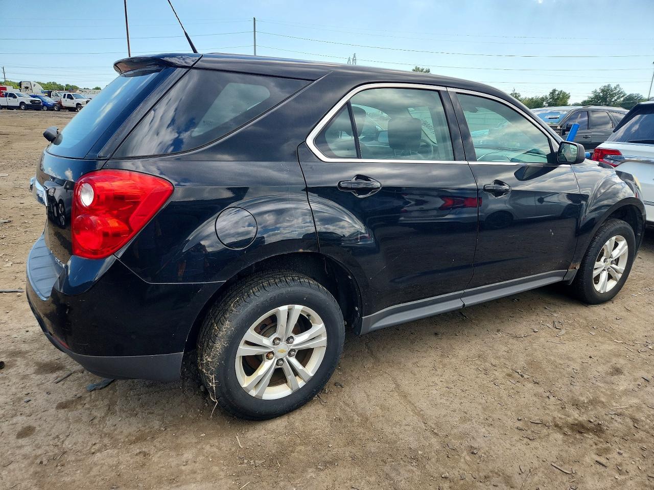 2011 Chevrolet Equinox Ls Черный vin: 2CNALBECXB6384613