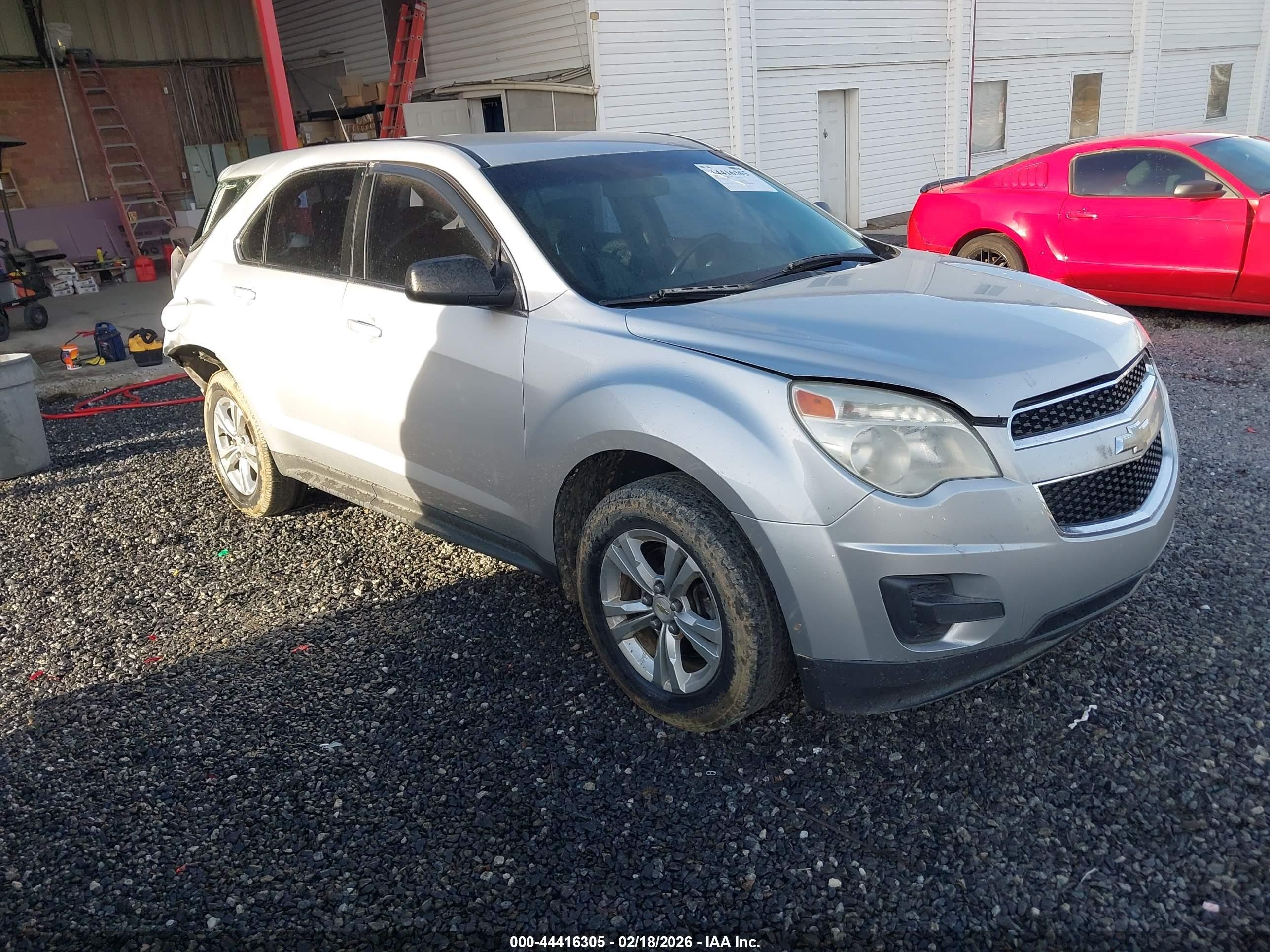 2010 Chevrolet Equinox Ls Silver vin: 2CNALBEW0A6414176