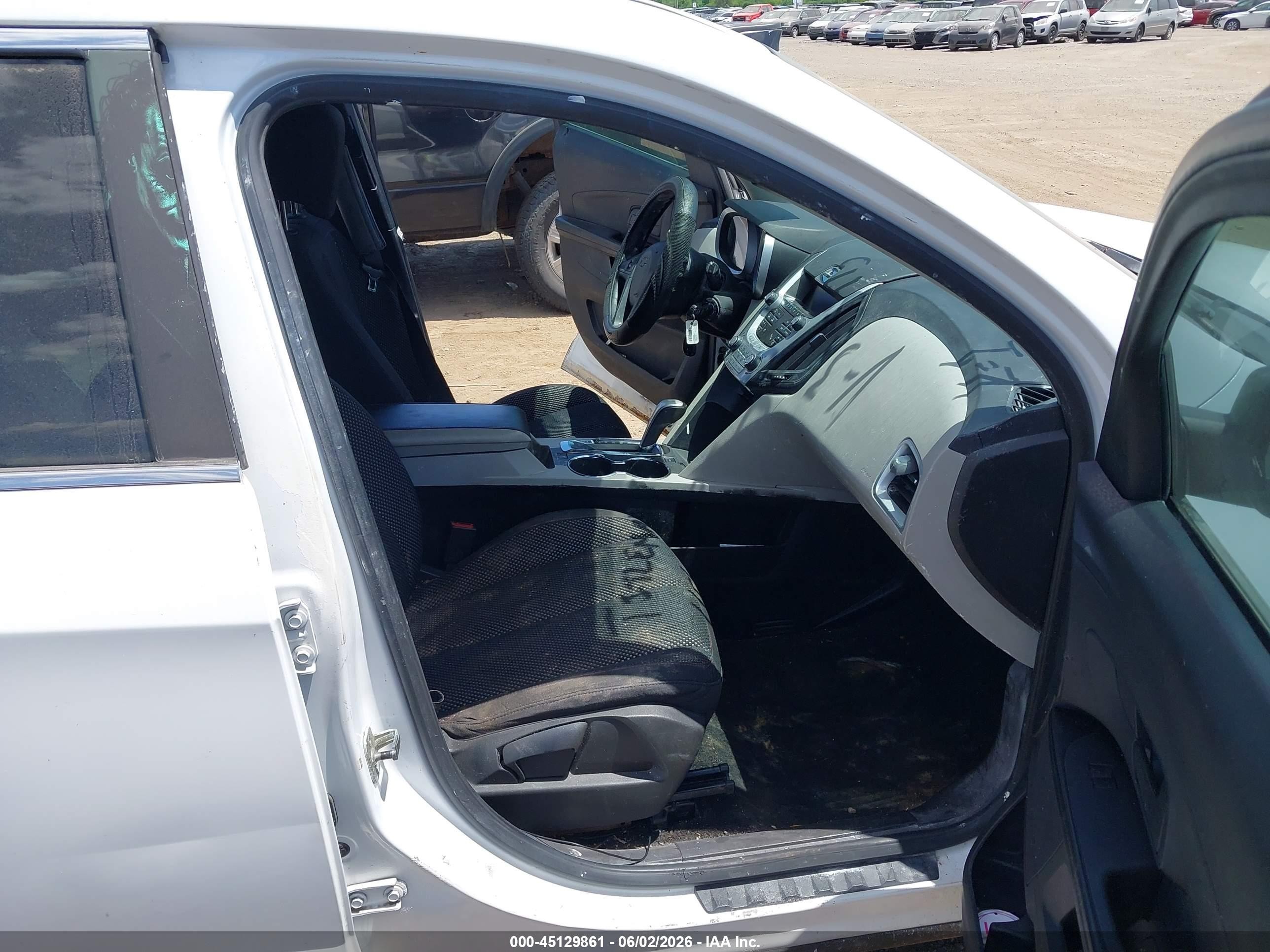 2010 Chevrolet Equinox Ls Белый vin: 2CNALBEW2A6305475