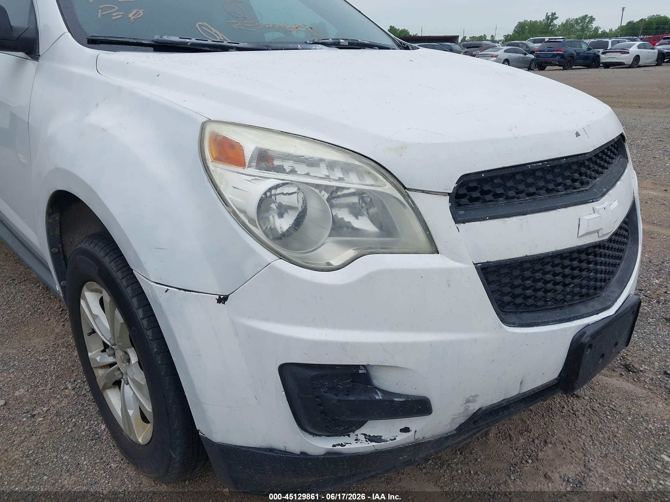 2010 Chevrolet Equinox Ls Белый vin: 2CNALBEW2A6305475